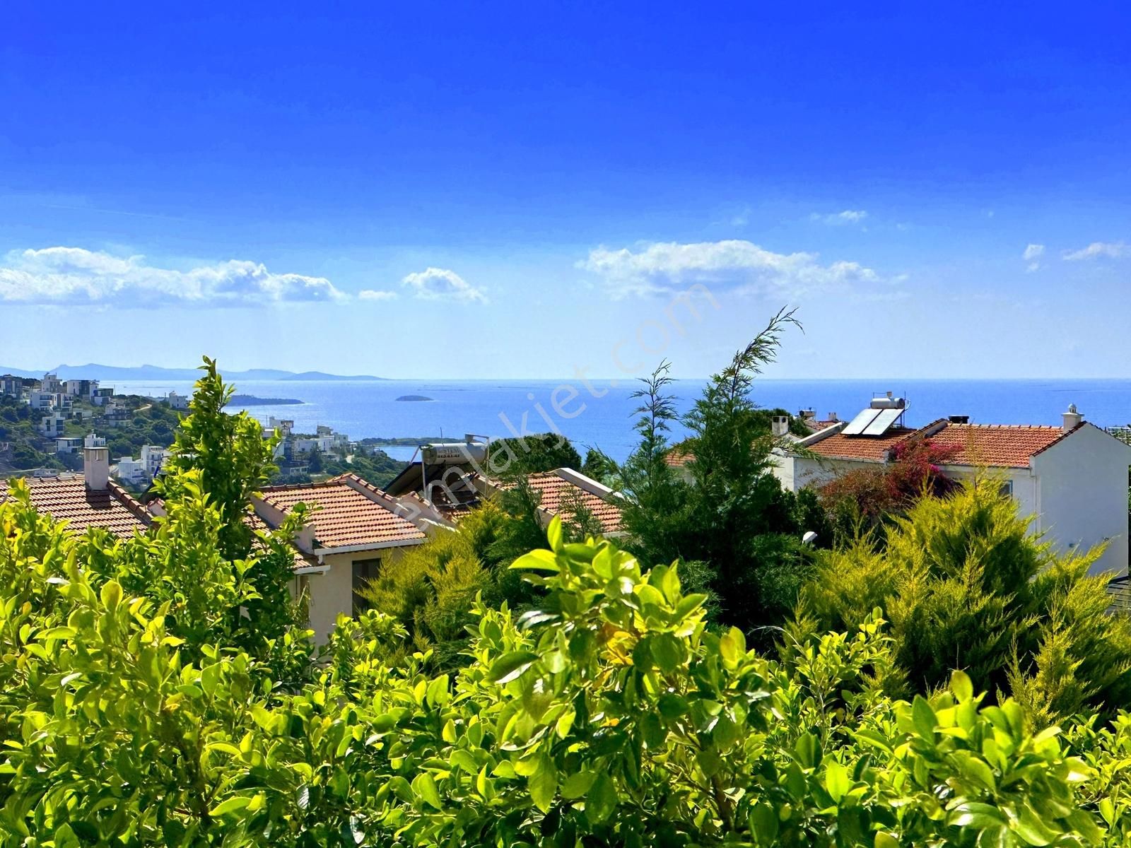 İncekum Denize Sıfır Plajlı Sitede Bahçeli Köşe Villa - Görsel 30