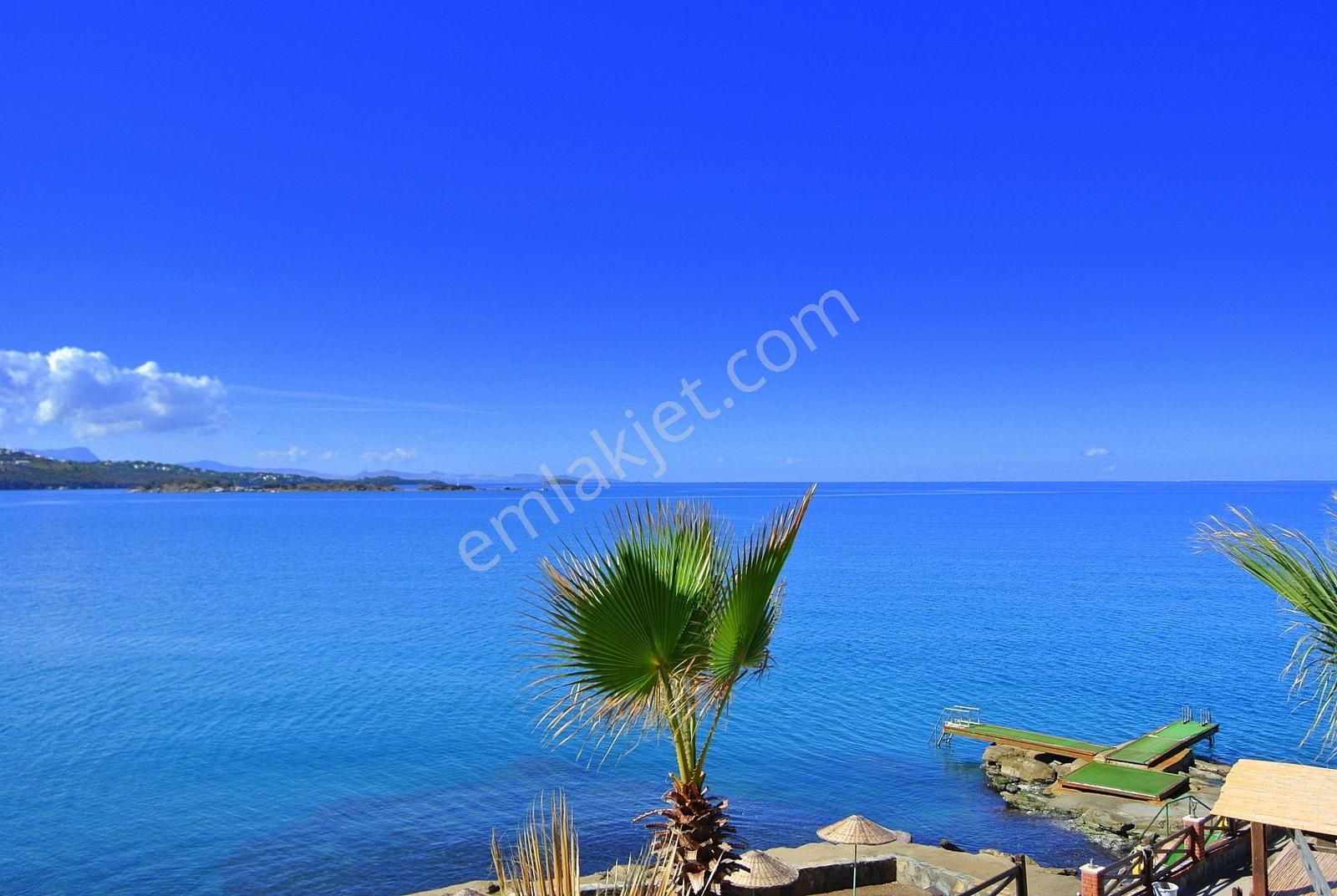 İncekum Denize Sıfır Plajlı Sitede Bahçeli Köşe Villa - Görsel 29