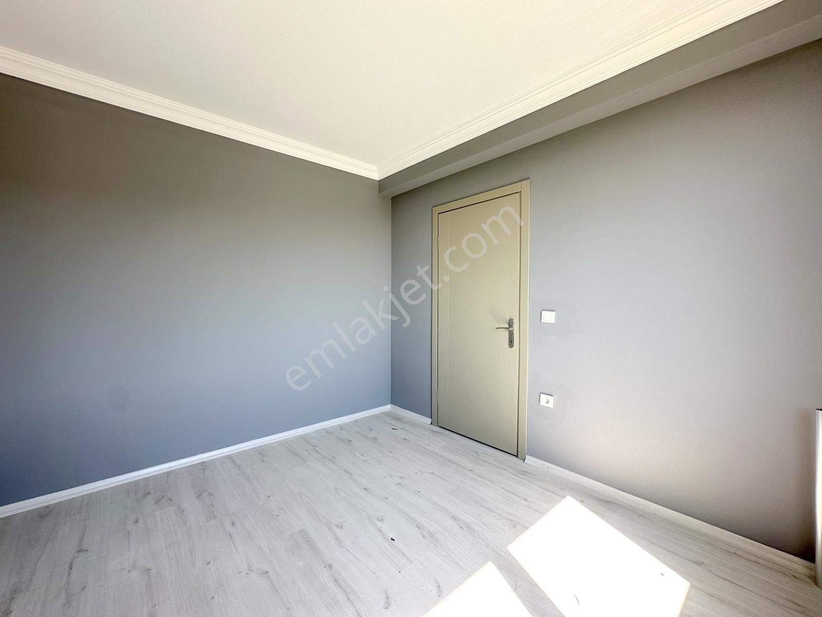 İncekum Denize Sıfır Plajlı Sitede Bahçeli Köşe Villa - Görsel 35