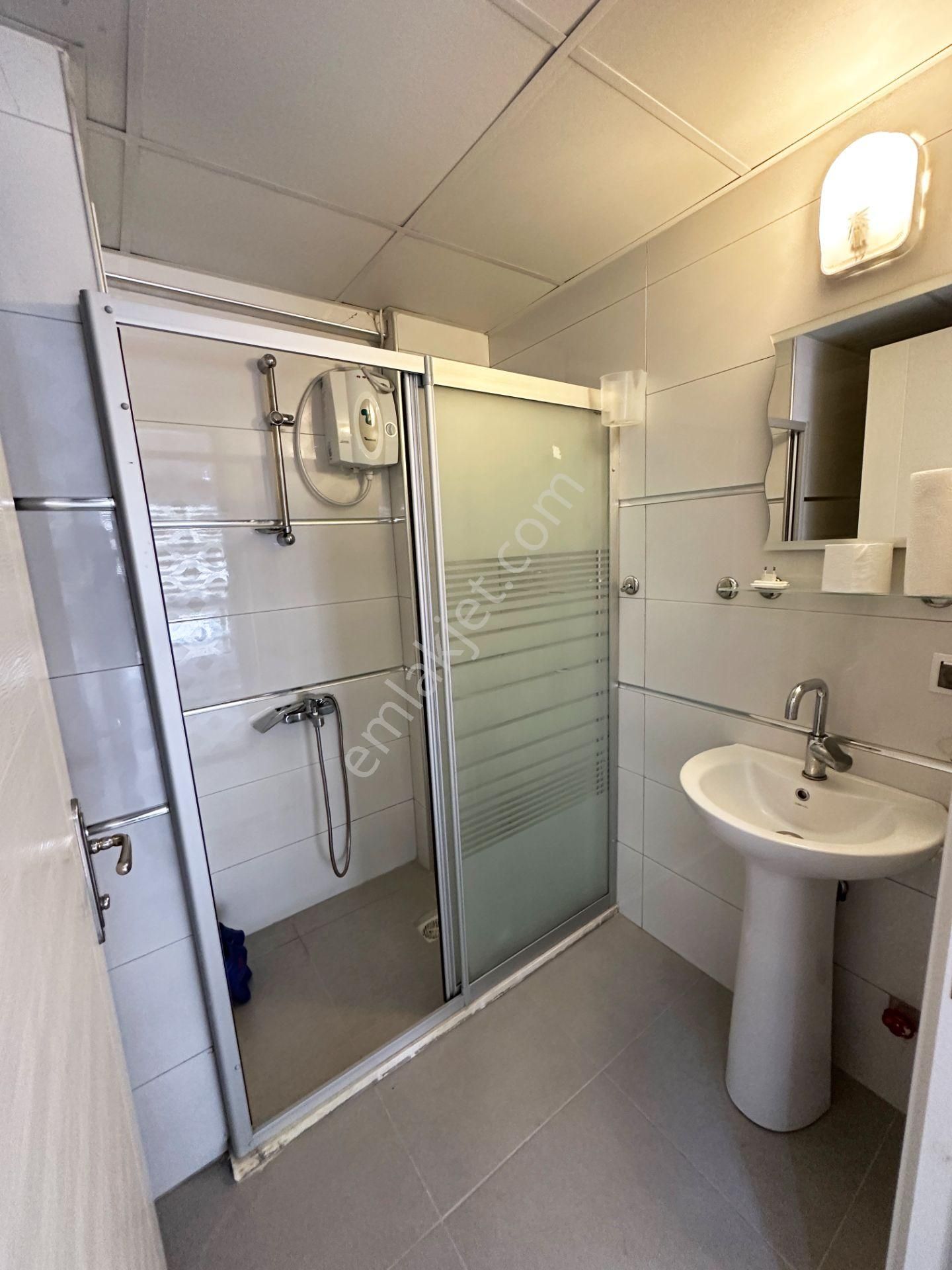 Atalar'da Arakat Ön Cephe Geniş 2+1 Klimalı Asansörlü Apart - Görsel 16