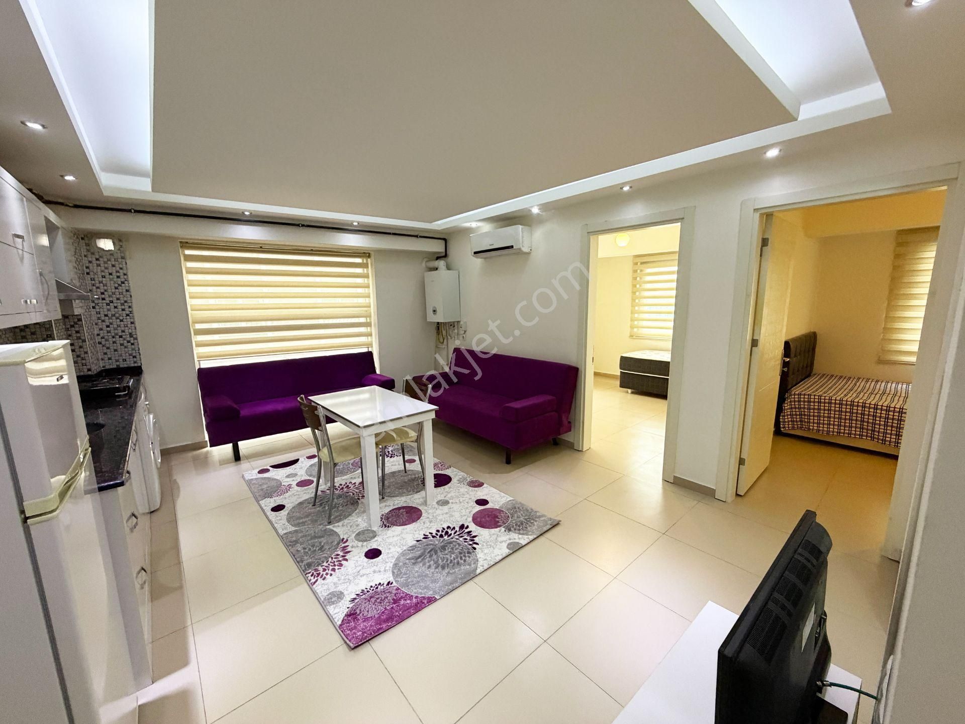 Atalar'da Arakat Ön Cephe Geniş 2+1 Klimalı Asansörlü Apart - Görsel 3