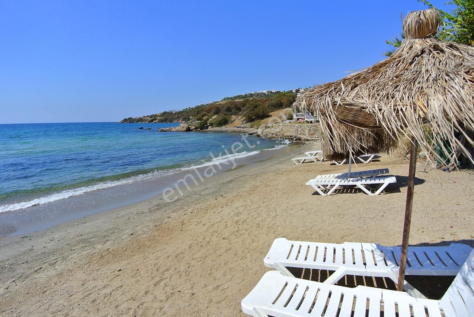 Bodrum Holiday&beach Resort Plajlı Sitede Eşyalı Bahçeli Köşe Ev - Görsel 6