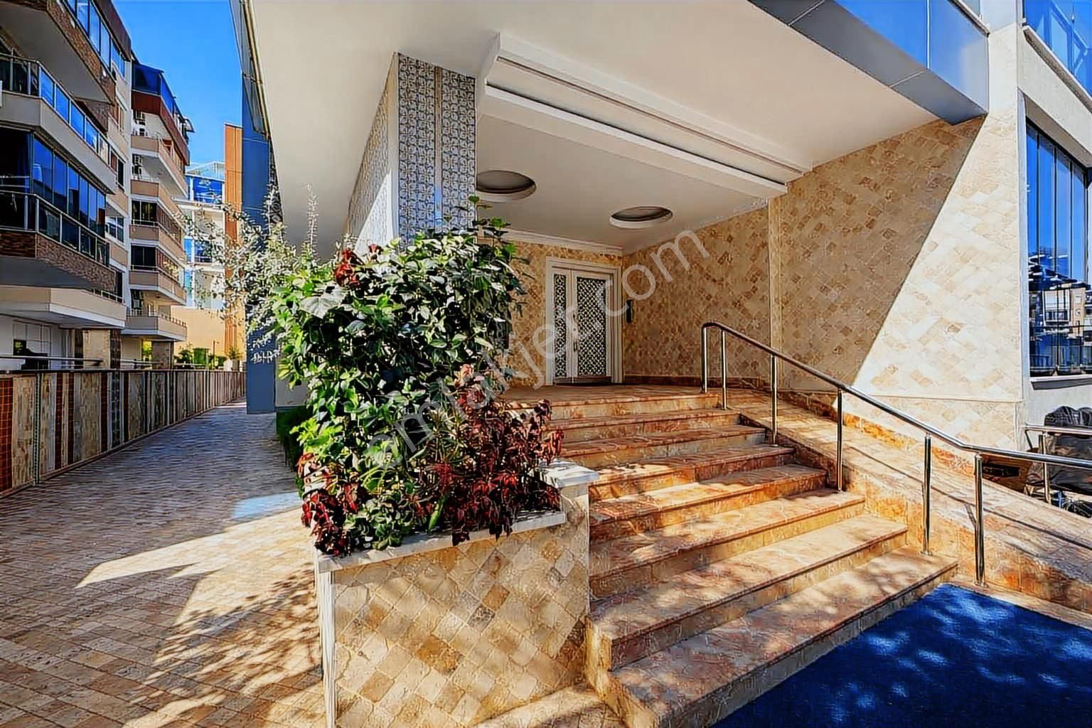 Mahmutlar Avm'nin Yanında 1+1 Lüx Eşyalı Kiralık Daire - Görsel 13
