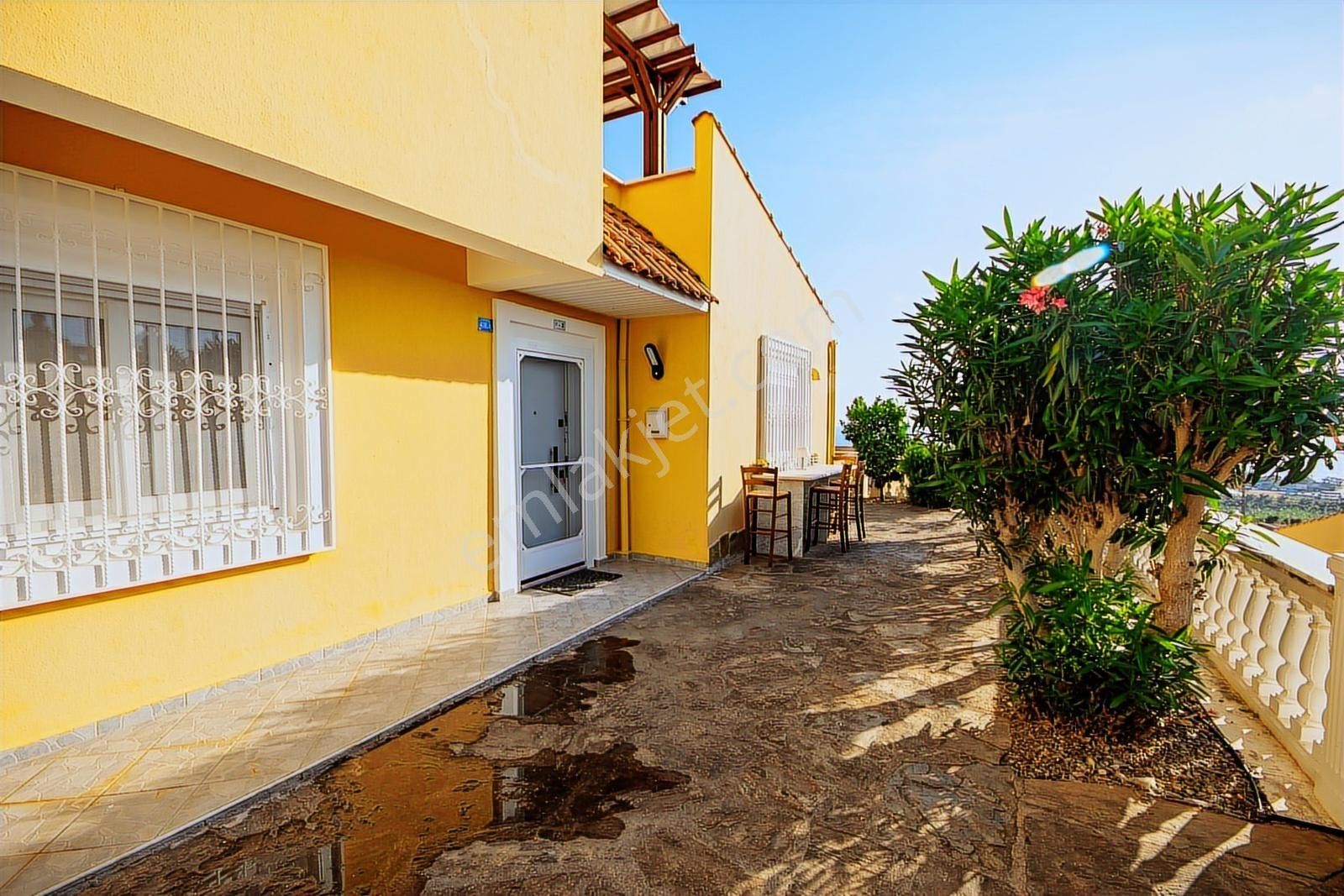 İkamete Uygun Teraslı 2+1 | Full Deniz Manzara