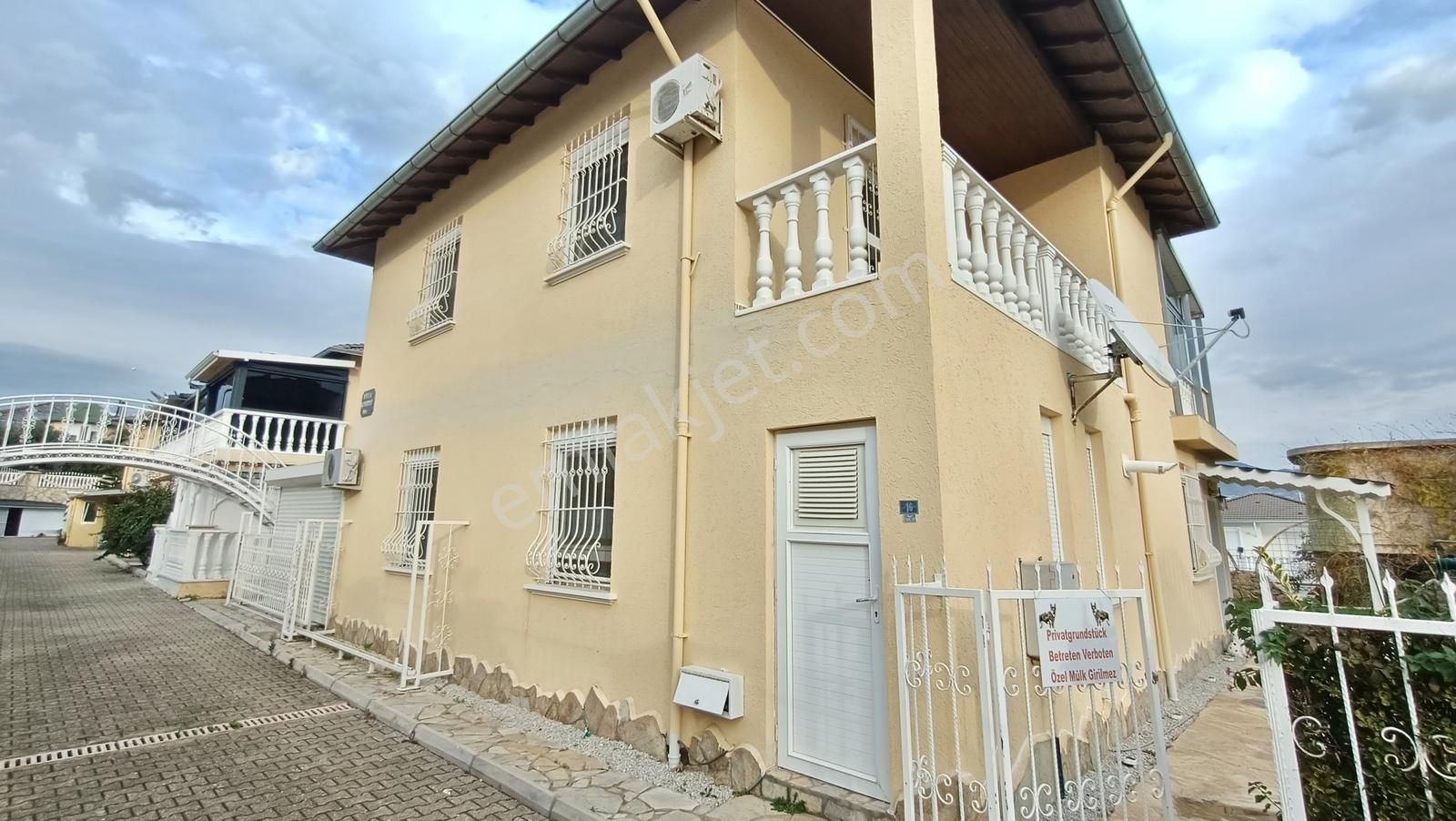 Alanya Konaklıda 550 M² Arsada İkamete Uygun Müstakil Villa - Görsel 10