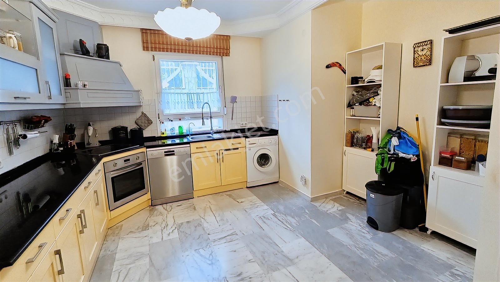Alanya Konaklıda 550 M² Arsada İkamete Uygun Villa - Görsel 17