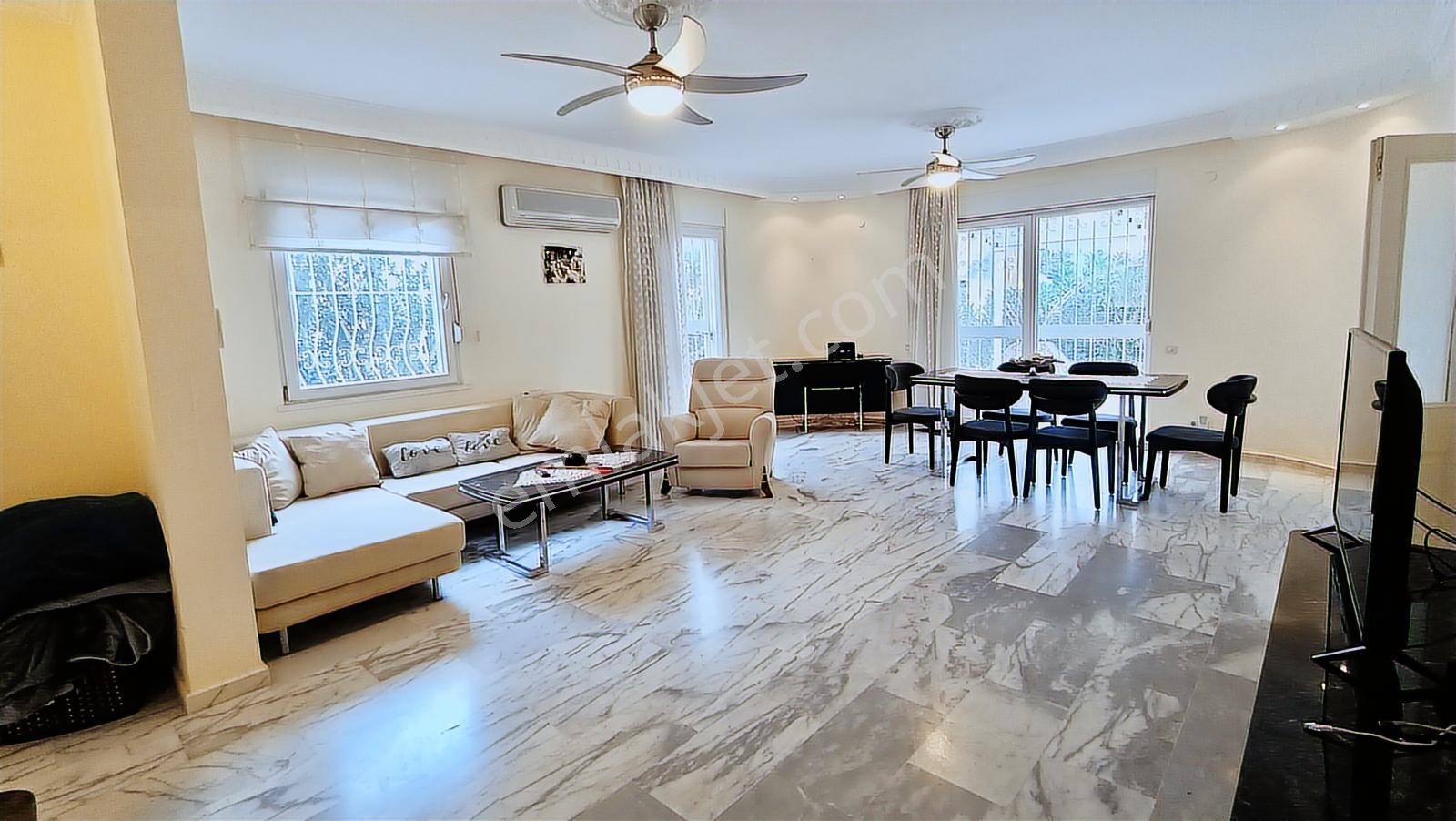 Alanya Konaklıda 550 M² Arsada İkamete Uygun Villa - Görsel 19