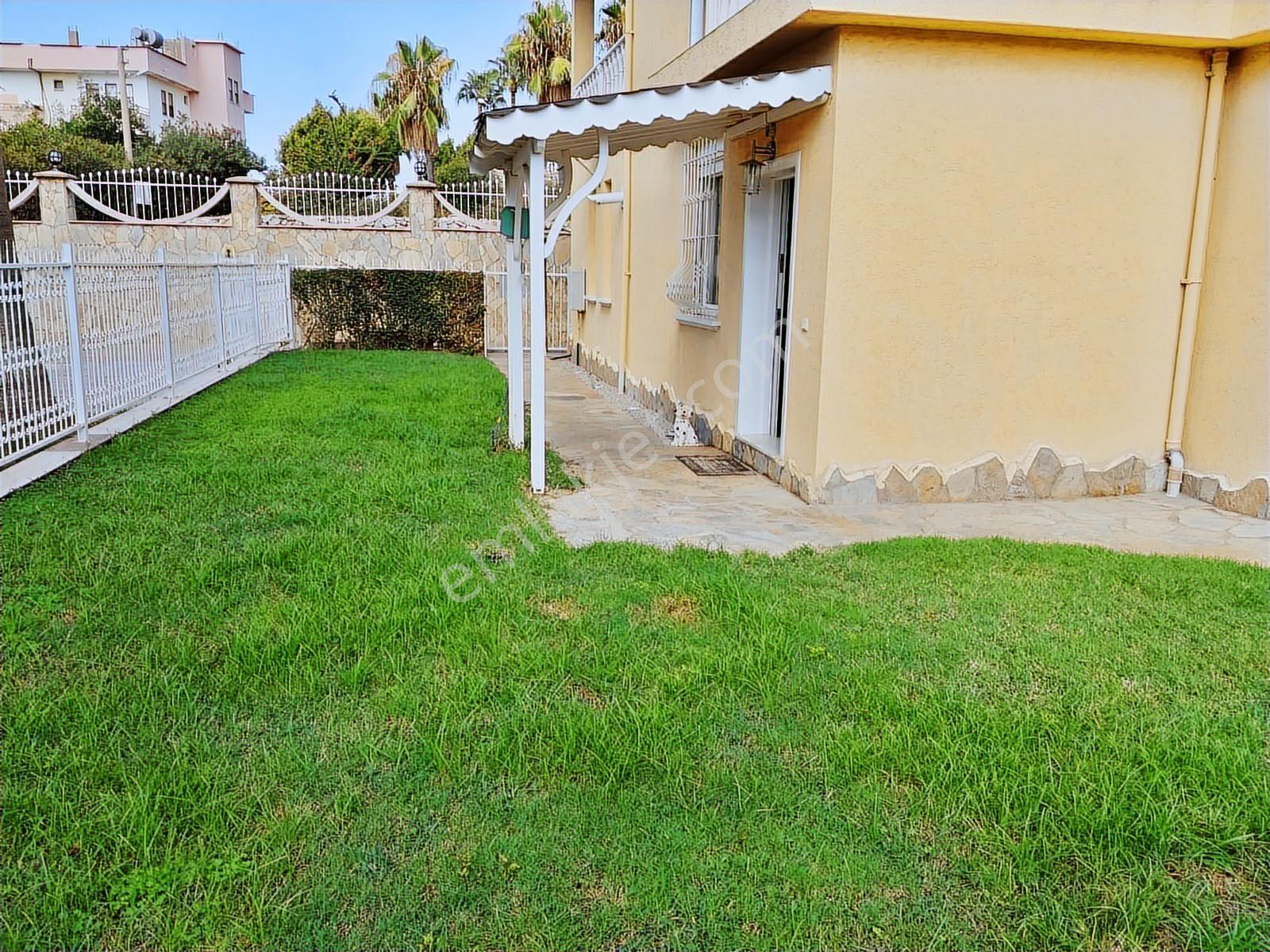 Alanya Konaklıda 550 M² Arsada İkamete Uygun Villa - Görsel 4
