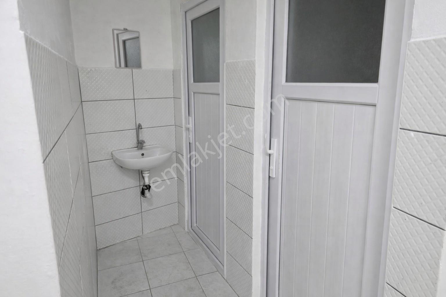 Müstakil Girişli Kiralık 750 M² İmalathane Atölye Araç Yanaşır - Görsel 3