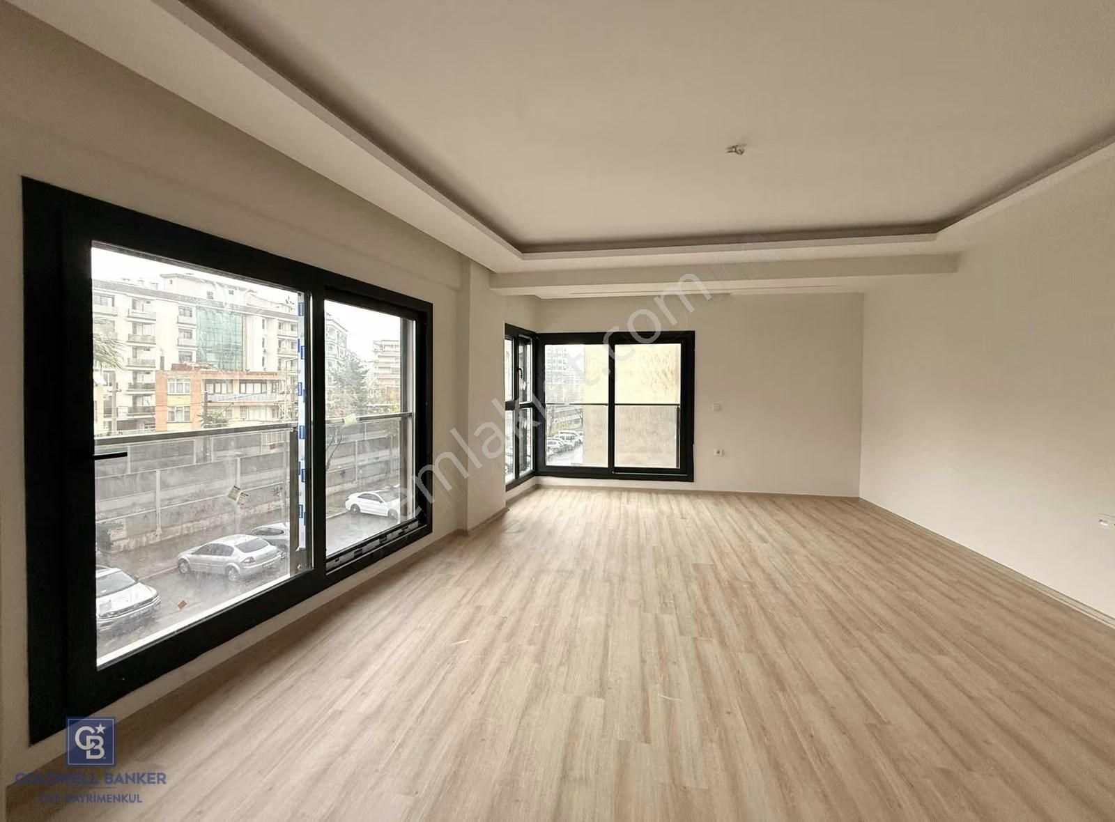 Bostanlı Sıfır Bina'da 3+1 Yerden Isıtmalı Satılık Köşe Daire - Görsel 35