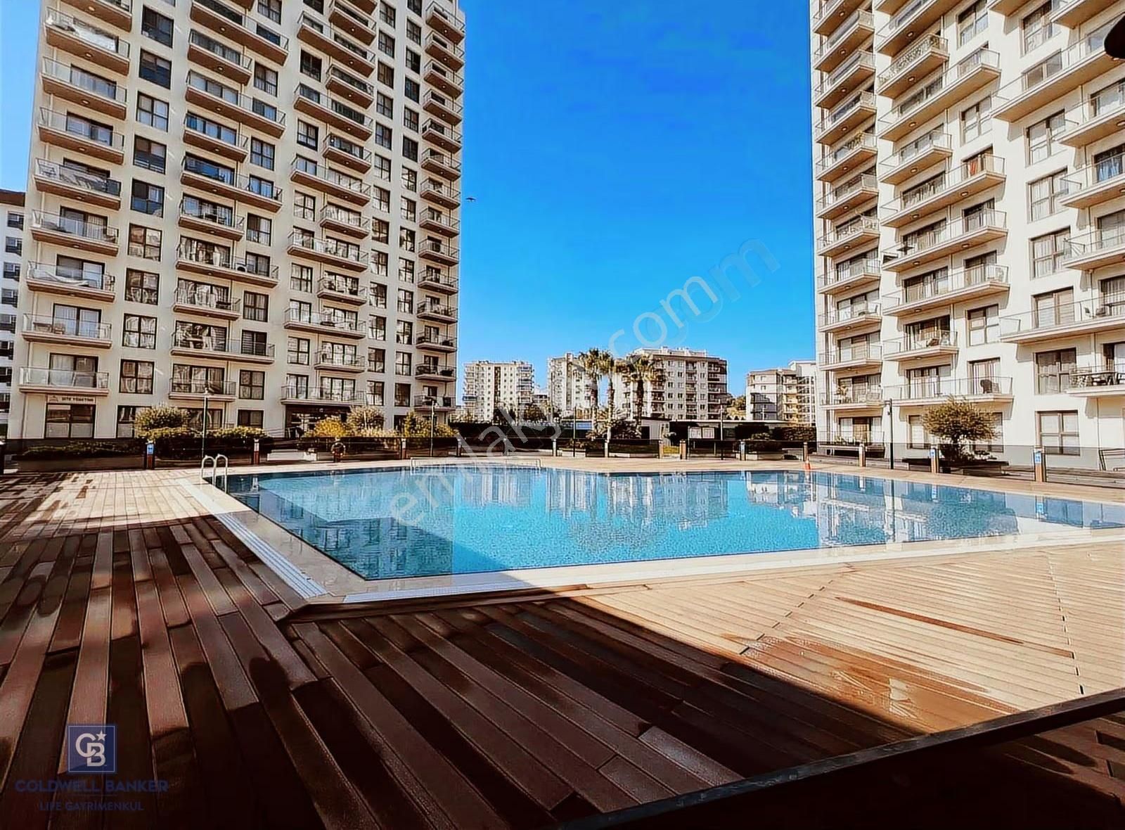 Çiğli Marka 333 Sitesinde Havuz Cephe Kiralık 1+1 Daire - Görsel 20