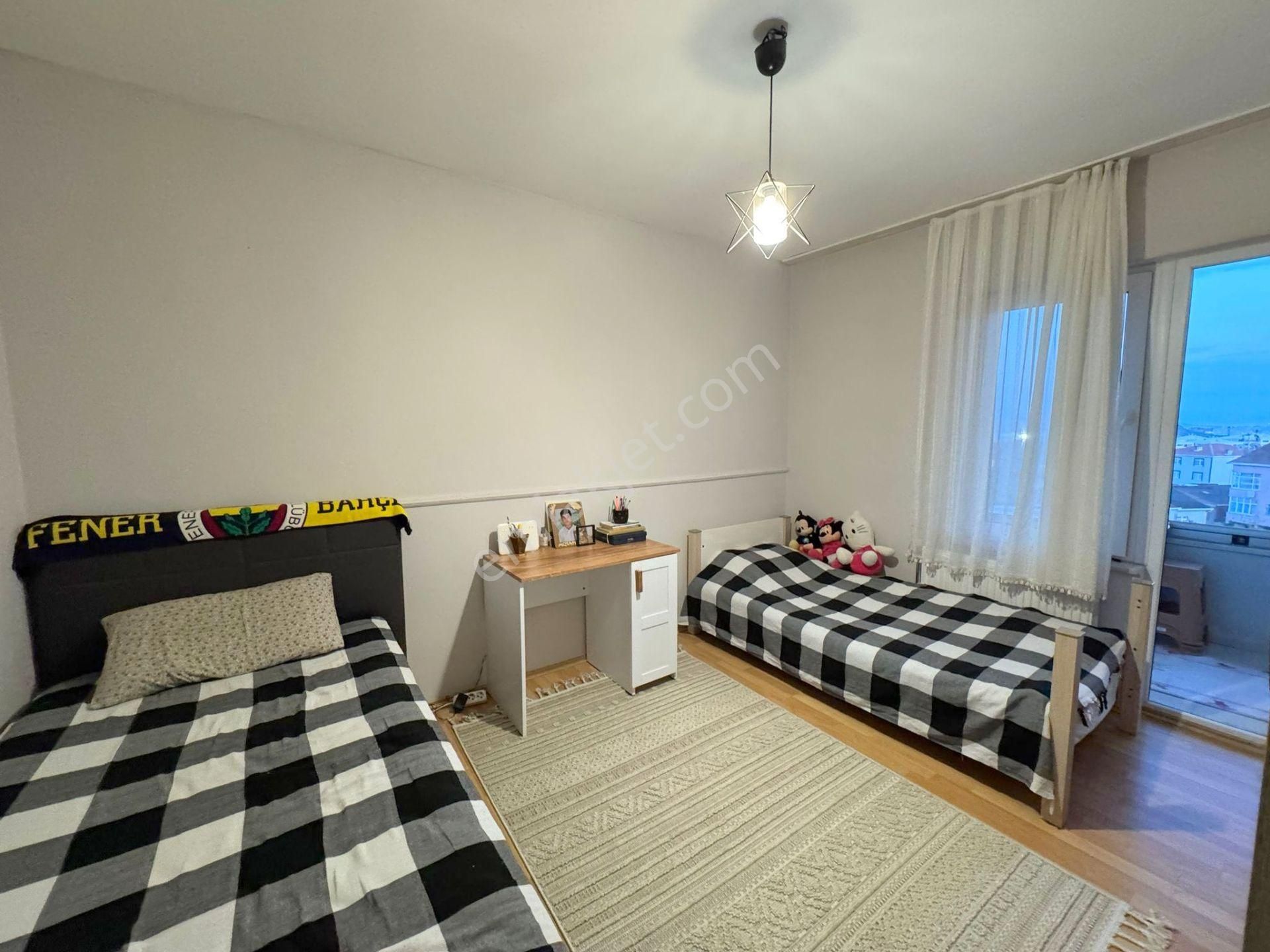 Mertcan'dan Aydos Caddesi Üzerinde Güvenlikli Sitede İskanlı 2+1 - Görsel 6