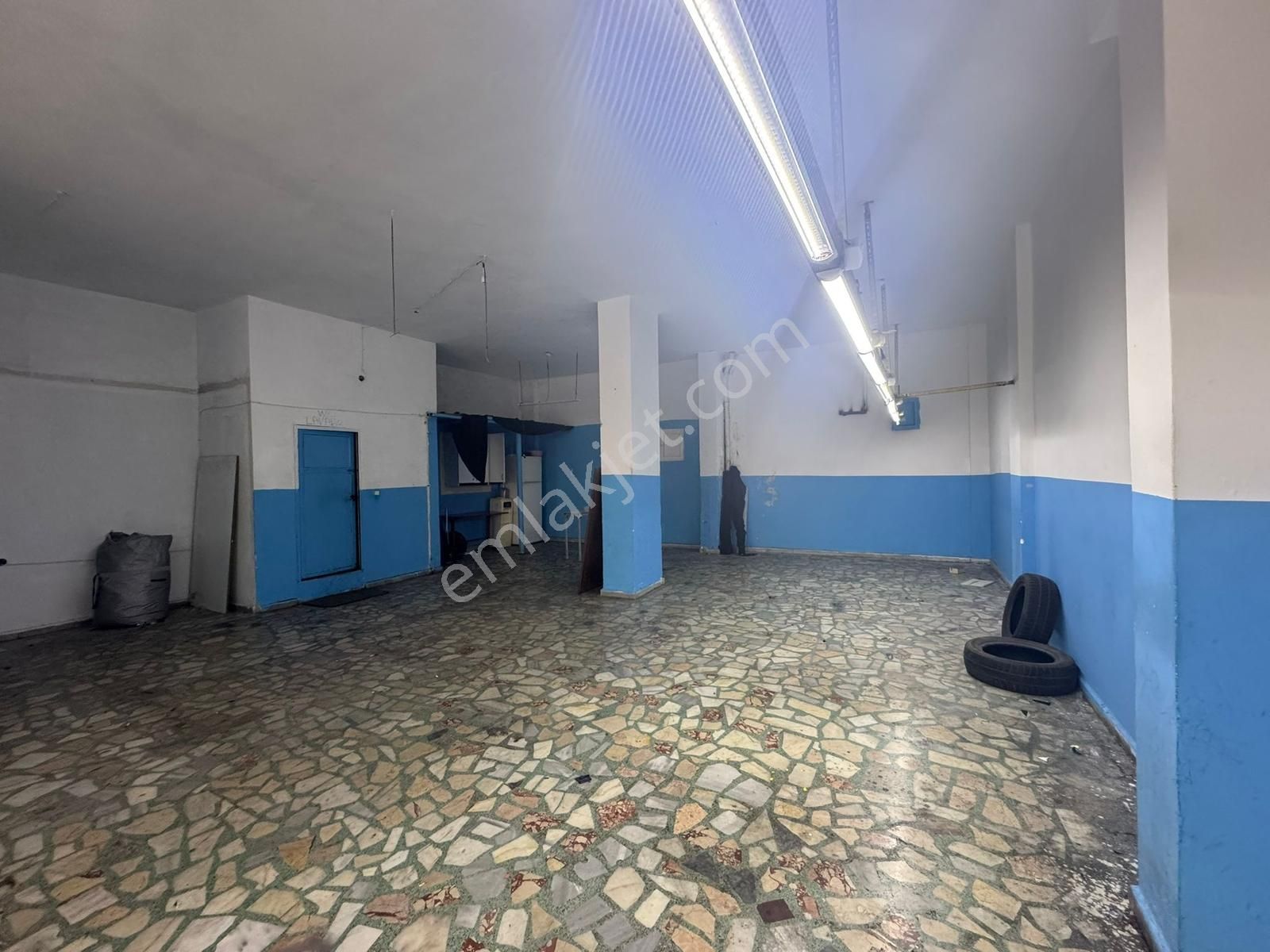 Sultangazi 50. Yıl Mahallesinde Kazançlı Ticari Fırsat - Görsel 2