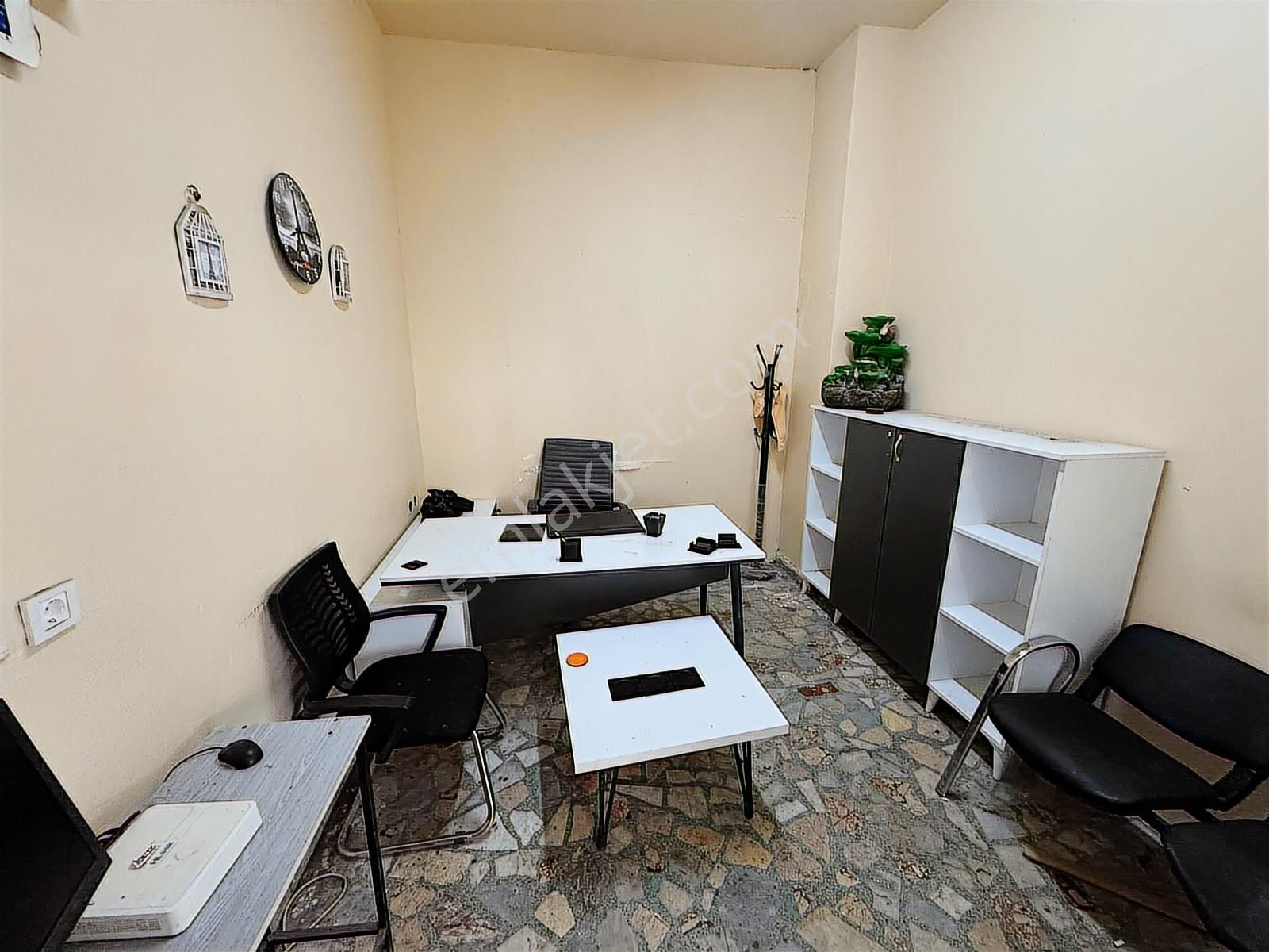 Sultangazi 50. Yıl Mahallesinde Kazançlı Ticari Fırsat - Görsel 3