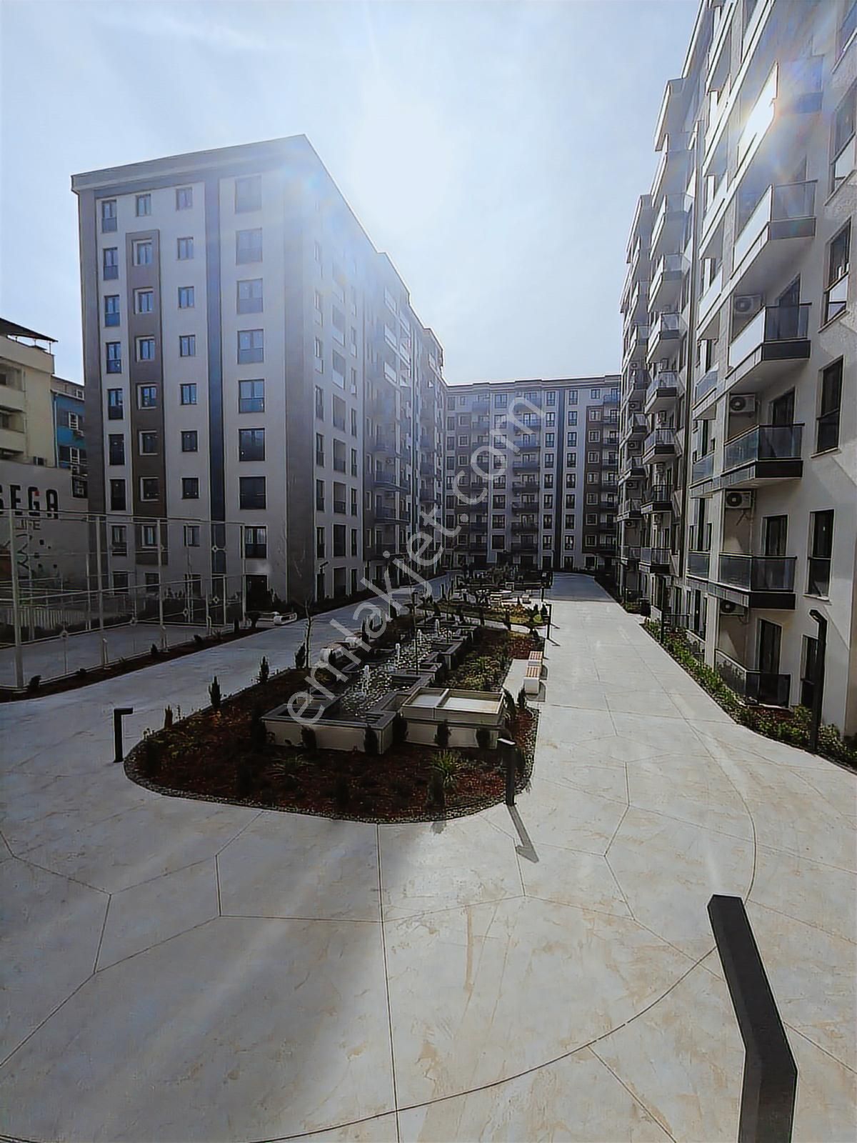 Satılık | Sega Lıfeta Armoni Park Karşısı Kapalı Mutfaklı 2+1