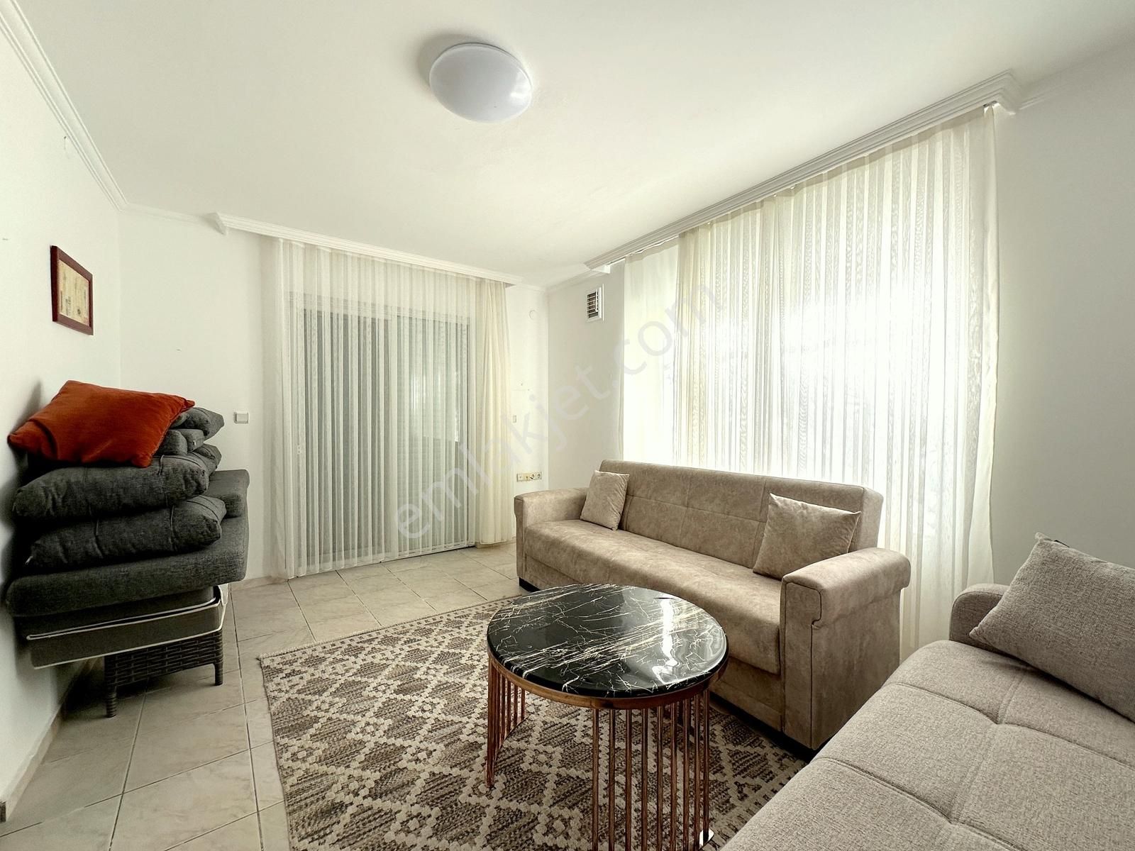 Adabükü Kumsal Plajlı Sitede12 Ay Yaşama Uygun Eşyalı Villa - Görsel 6