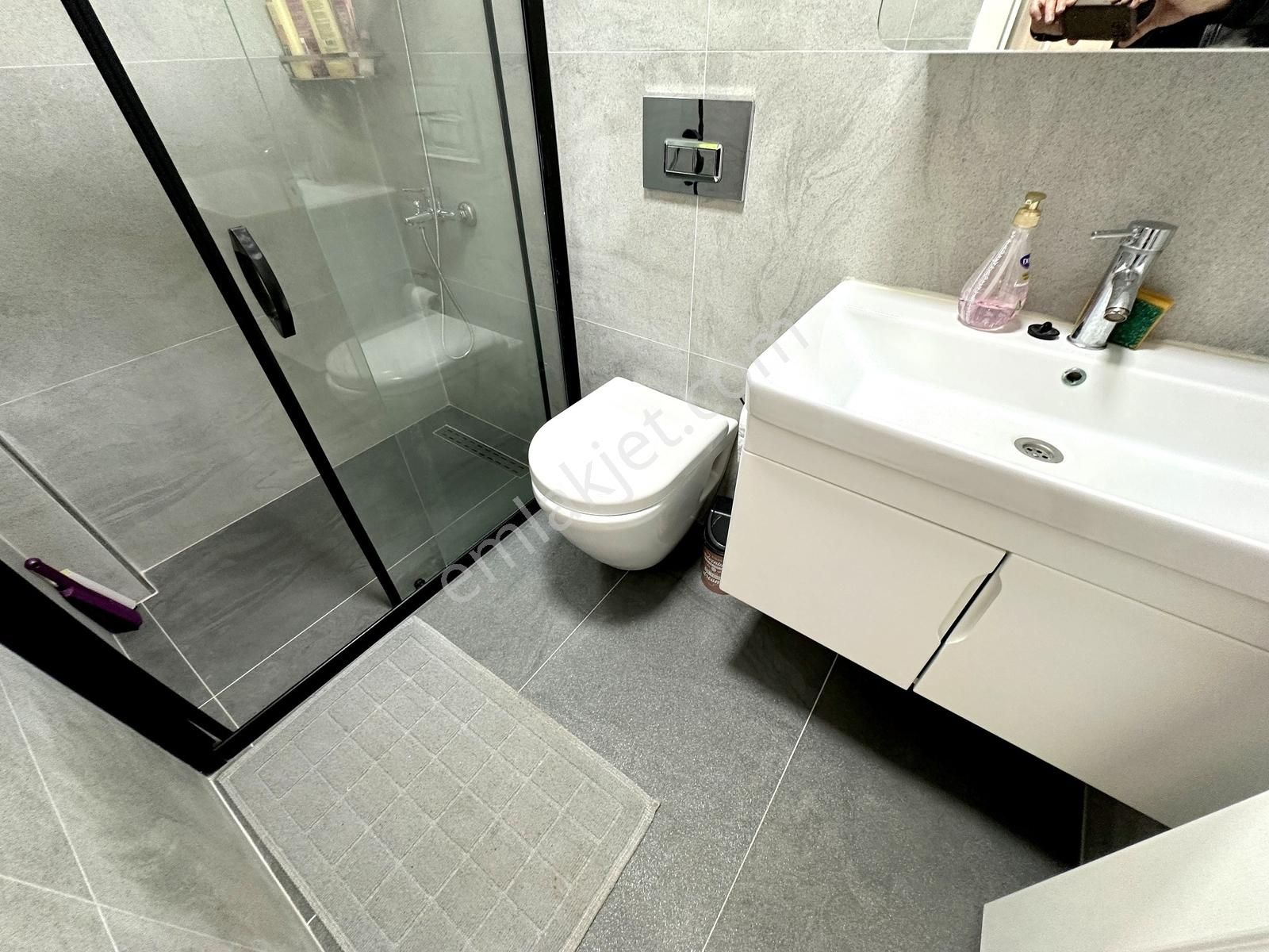 Adabükü Kumsal Plajlı Sitede12 Ay Yaşama Uygun Eşyalı Villa - Görsel 33