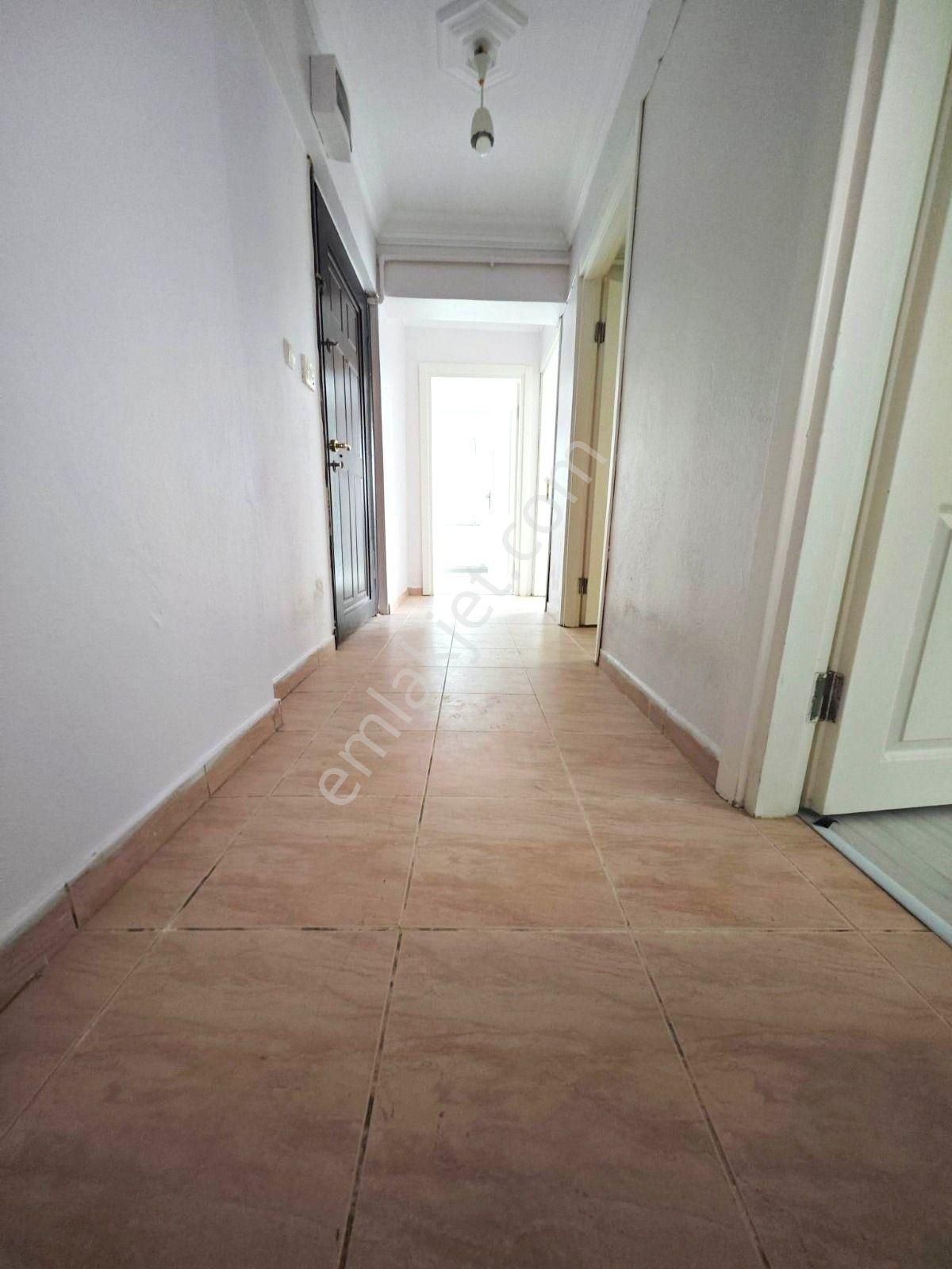 Yıldız Emlaktan Mevlana Cami Yakını Kredili Acil Satılık 2+1 Masrafsız Bahçe Kat - Görsel 10