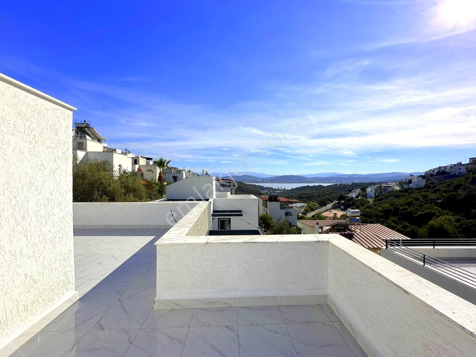 Bodrum Kumsal Plajlı Sitede Bahçeli Yeni Sıfır Modern Villa - Görsel 14