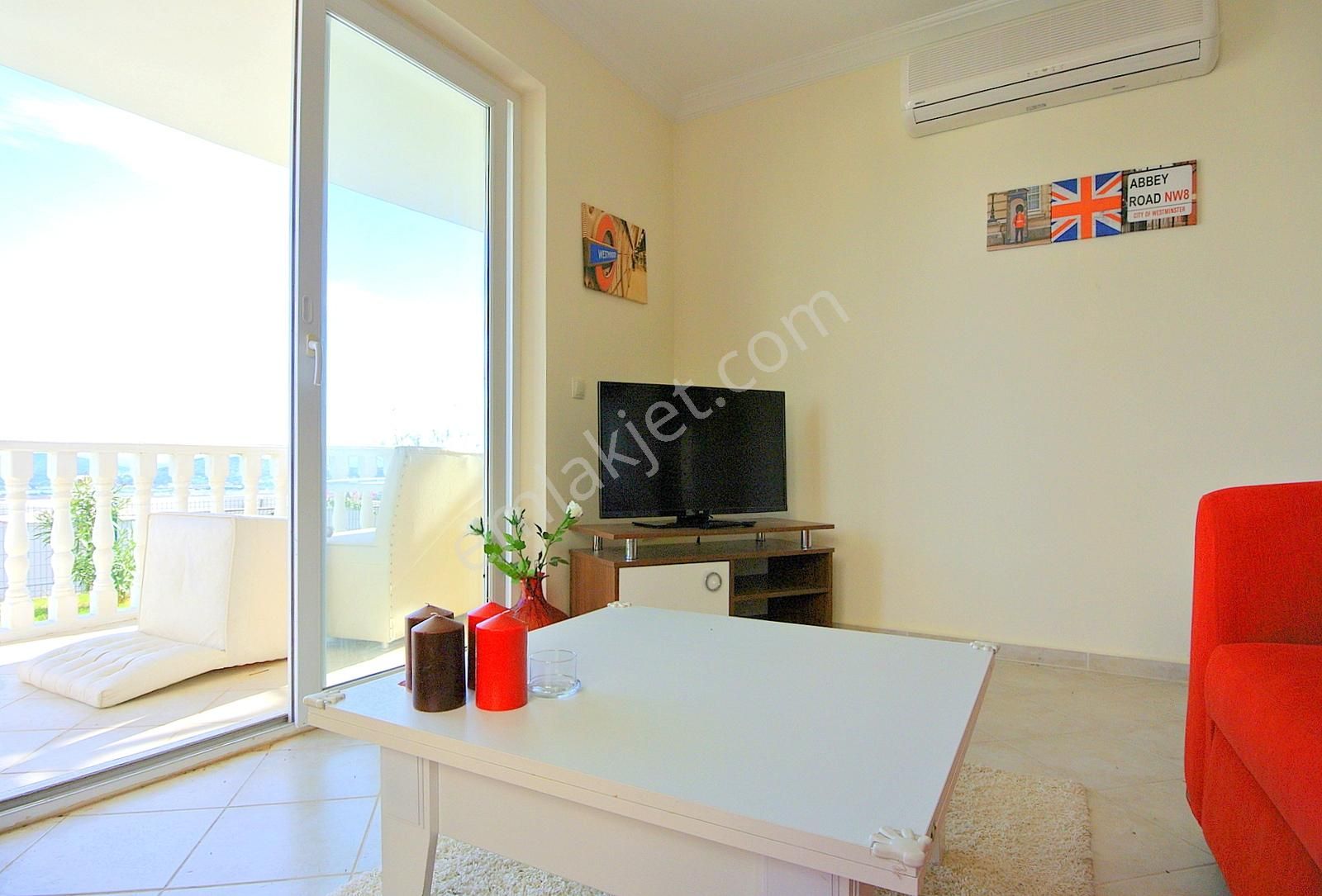 Adabükü Holiday Resort'ta Büyük Köşe Bahçeli Eşyalı Daire - Görsel 14