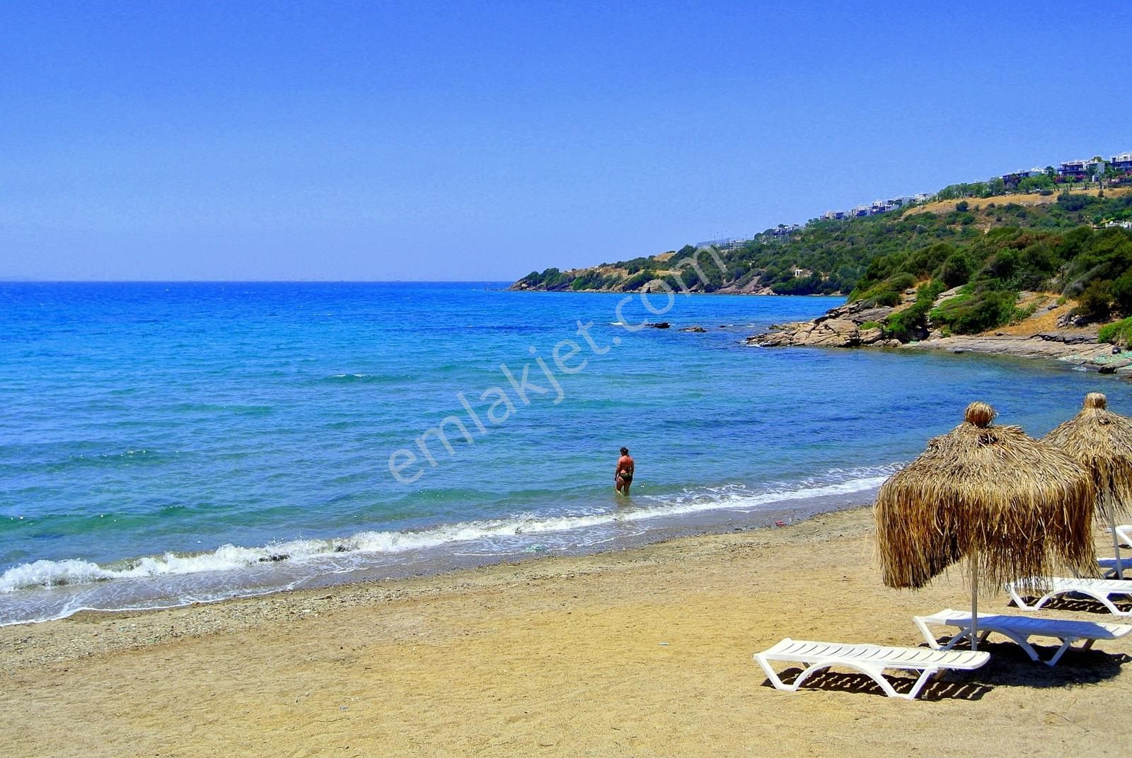 Adabükü Holiday Resort'ta Büyük Köşe Bahçeli Eşyalı Daire - Görsel 18