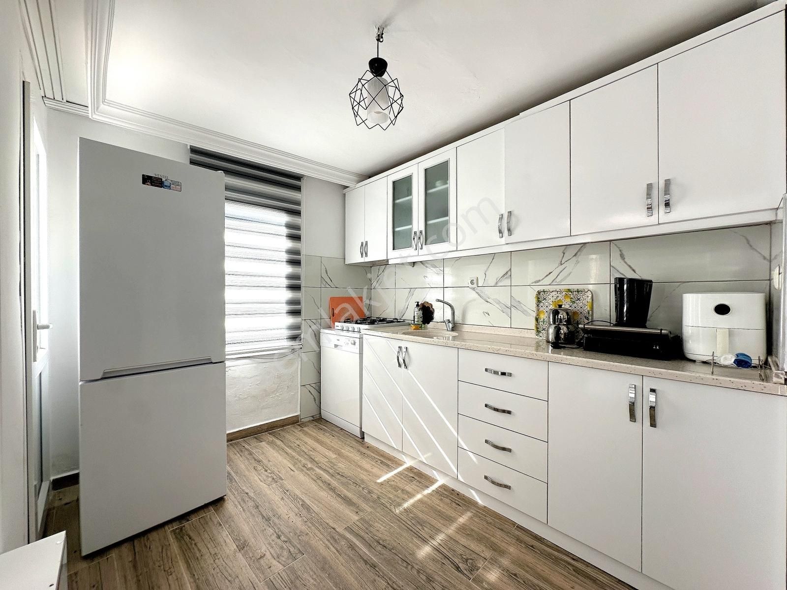 Kum Plajlı Sitede Daire Fiyatına Full Eşyalı Bakımlı Müstakil Ev - Görsel 26