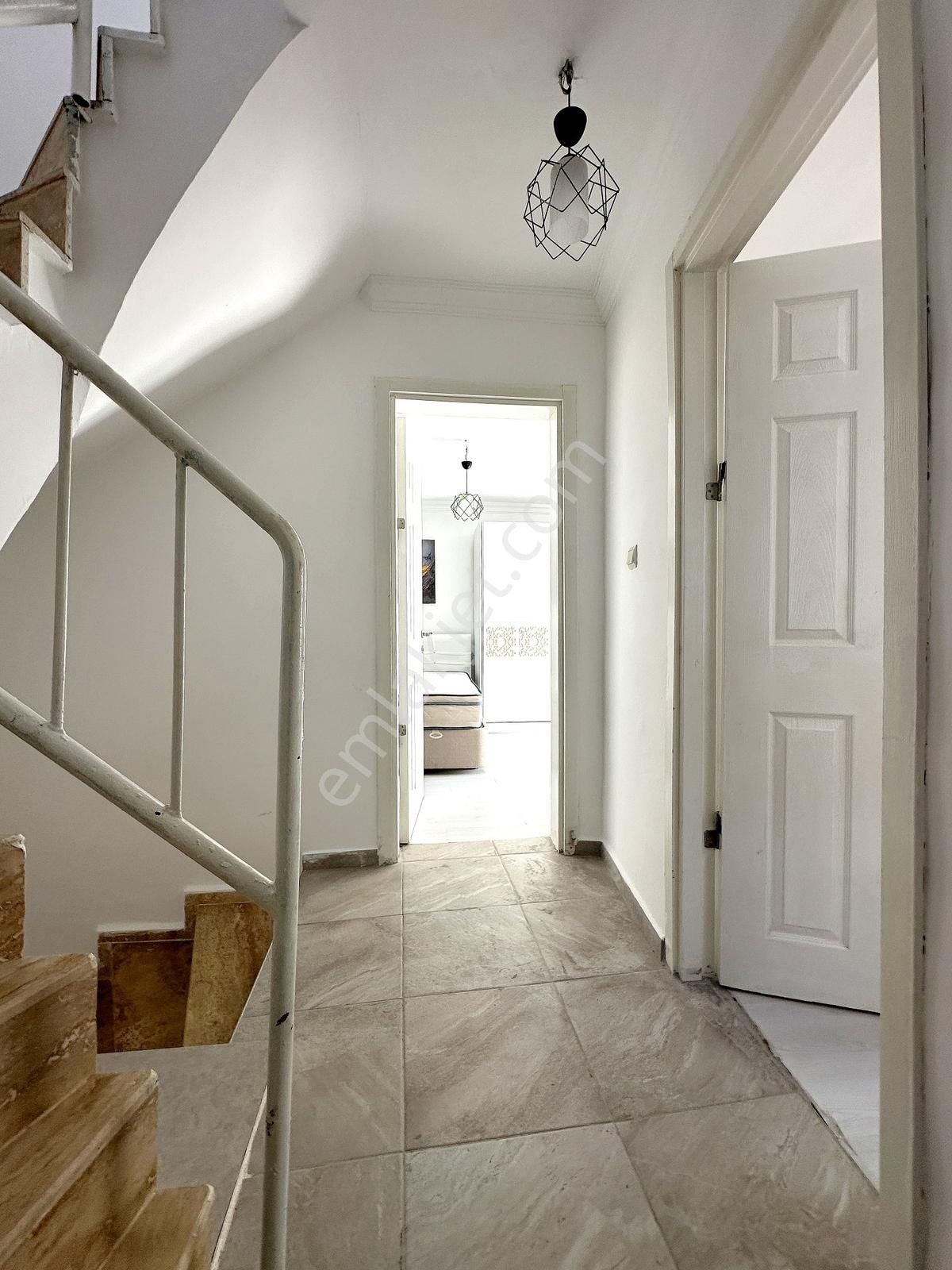 Kum Plajlı Sitede Daire Fiyatına Full Eşyalı Bakımlı Müstakil Ev - Görsel 28