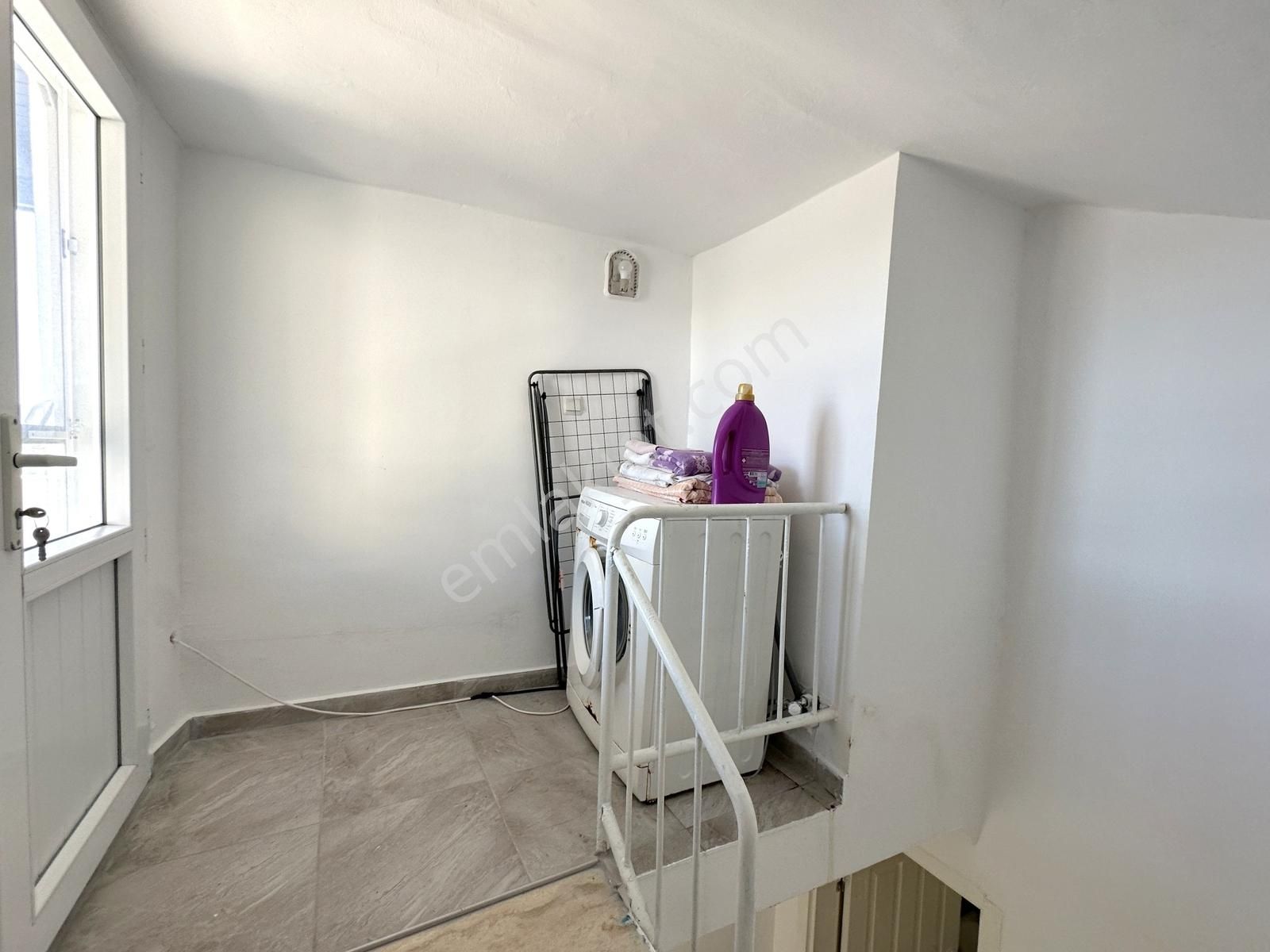 Kum Plajlı Sitede Daire Fiyatına Full Eşyalı Bakımlı Müstakil Ev - Görsel 10