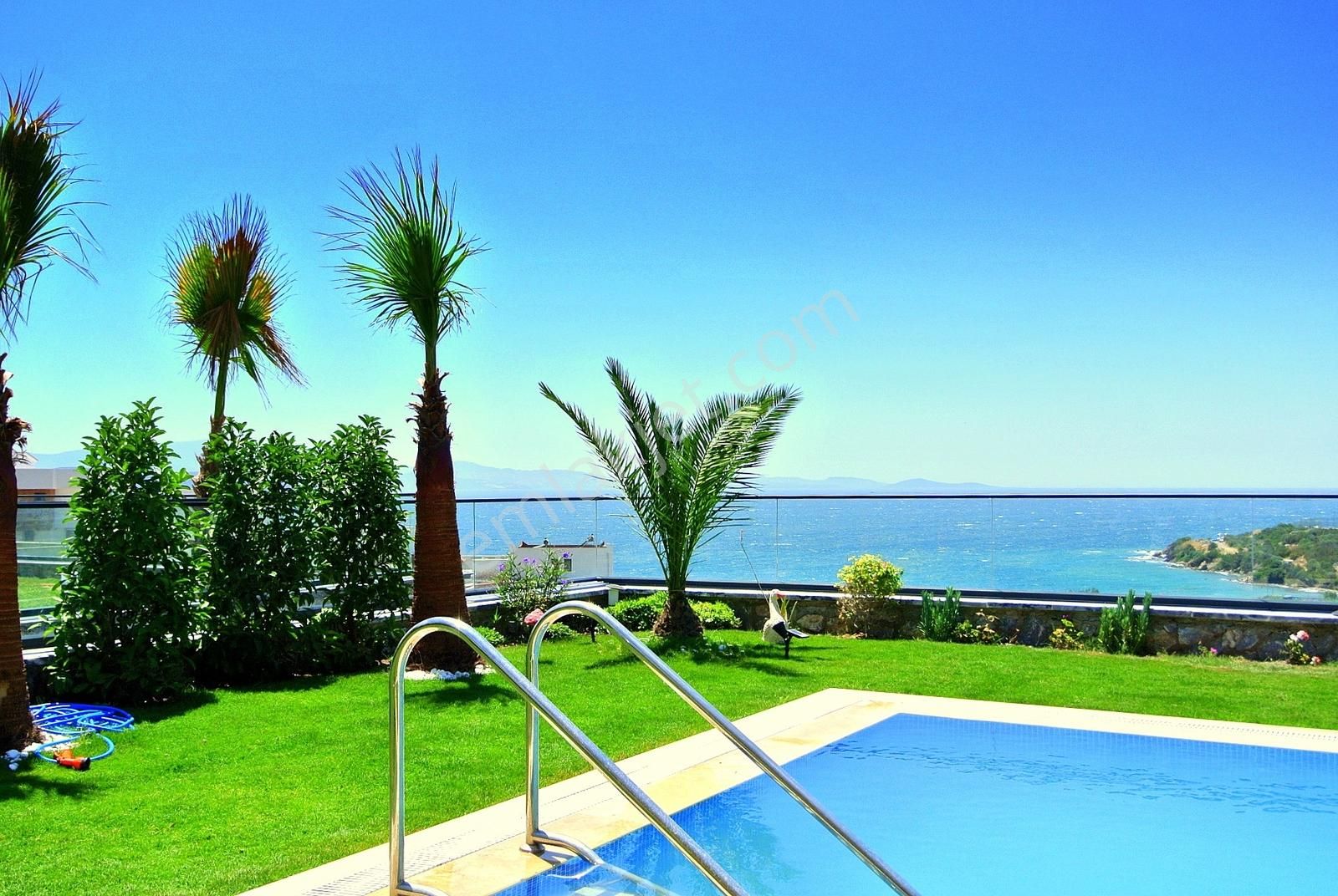 Mayakoyu Denize Sıfır Plajlı 700m2 Arsalı Havuzlu Müstakil Villa - Görsel 15