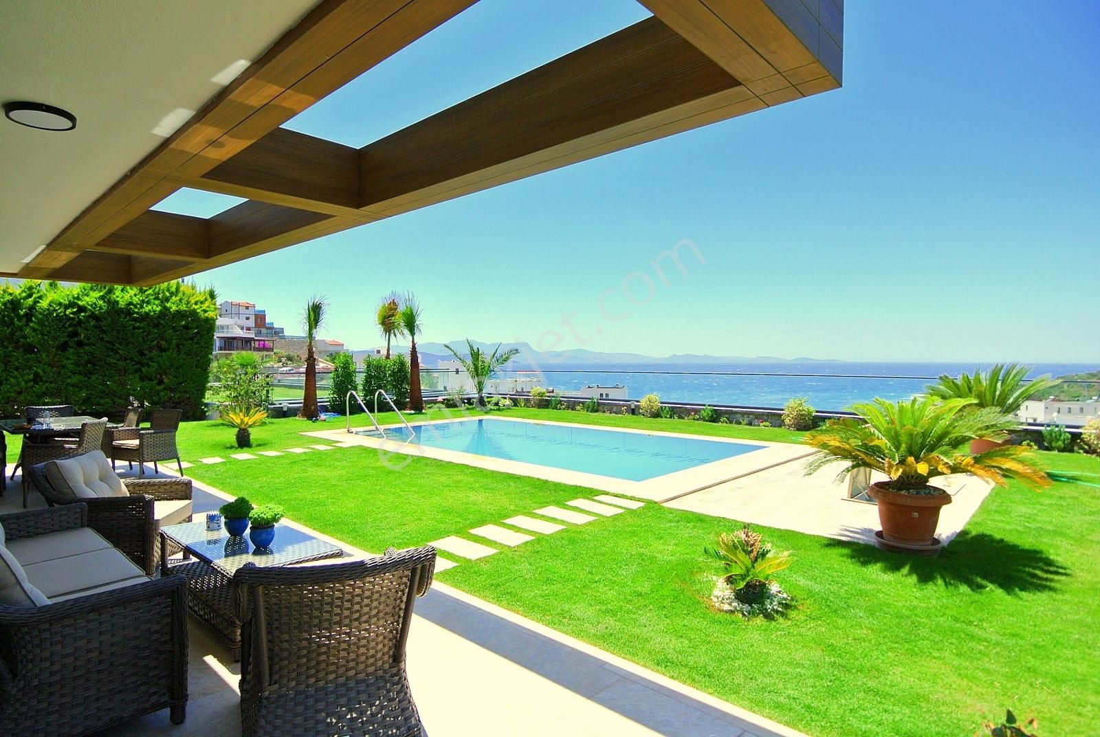 Mayakoyu Denize Sıfır Plajlı 700m2 Arsalı Havuzlu Müstakil Villa - Görsel 28