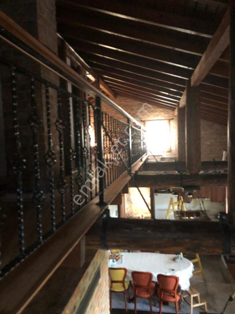 Kuşadası Kirazlı Mahallesi Satılık 4+1 Havuzlu Müstakil Taş Ev - Görsel 21