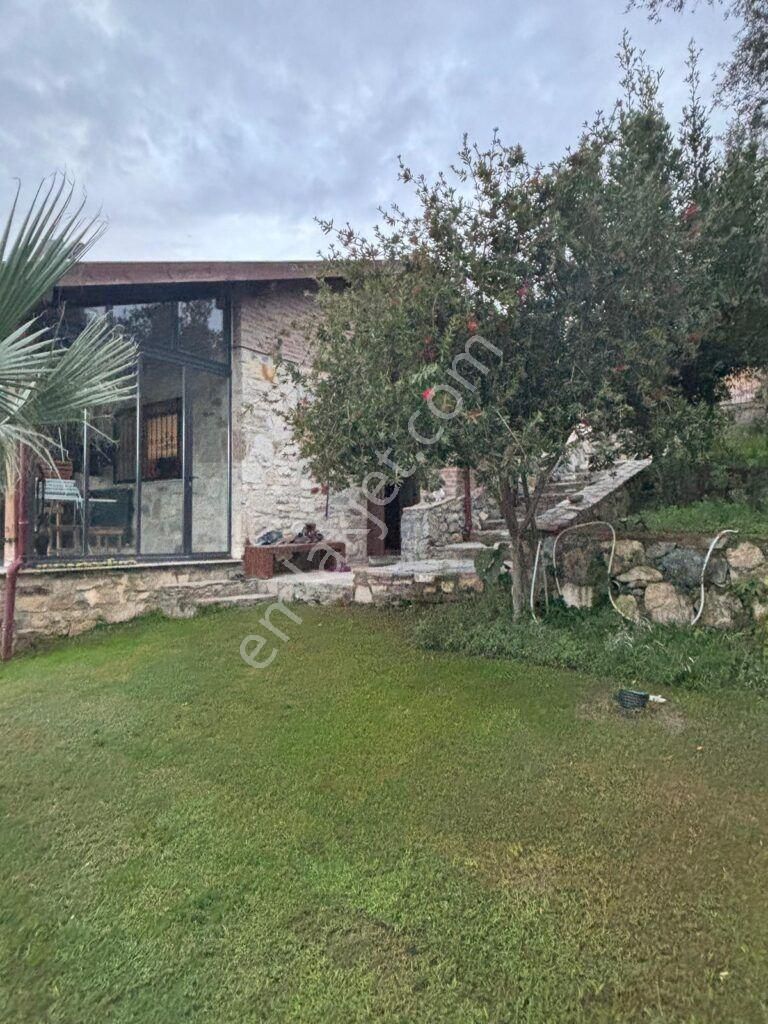 Kuşadası Kirazlı Mahallesi Satılık 4+1 Havuzlu Müstakil Taş Ev - Görsel 15