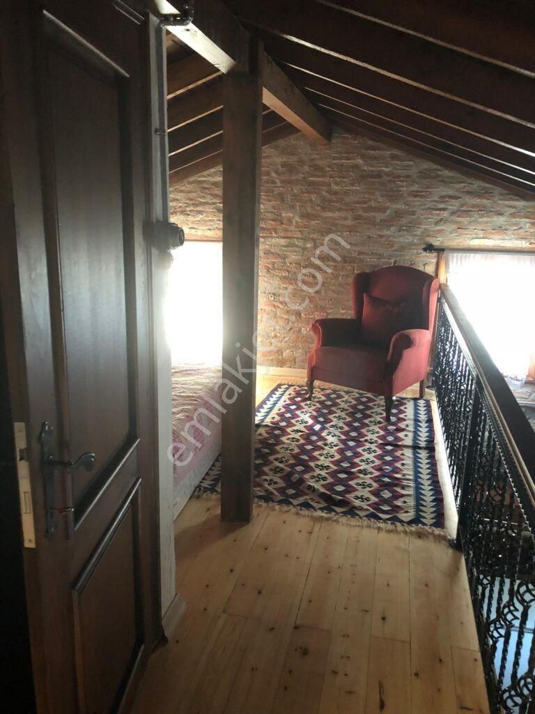 Kuşadası Kirazlı Mahallesi Satılık 4+1 Havuzlu Müstakil Taş Ev - Görsel 19