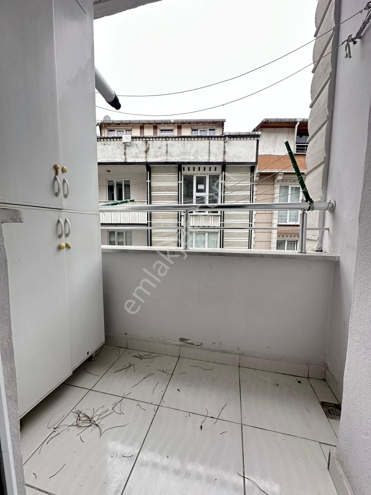 Merkezi Konumda Türk Aileye Uygun Acil Kiralık Arakat - Görsel 17