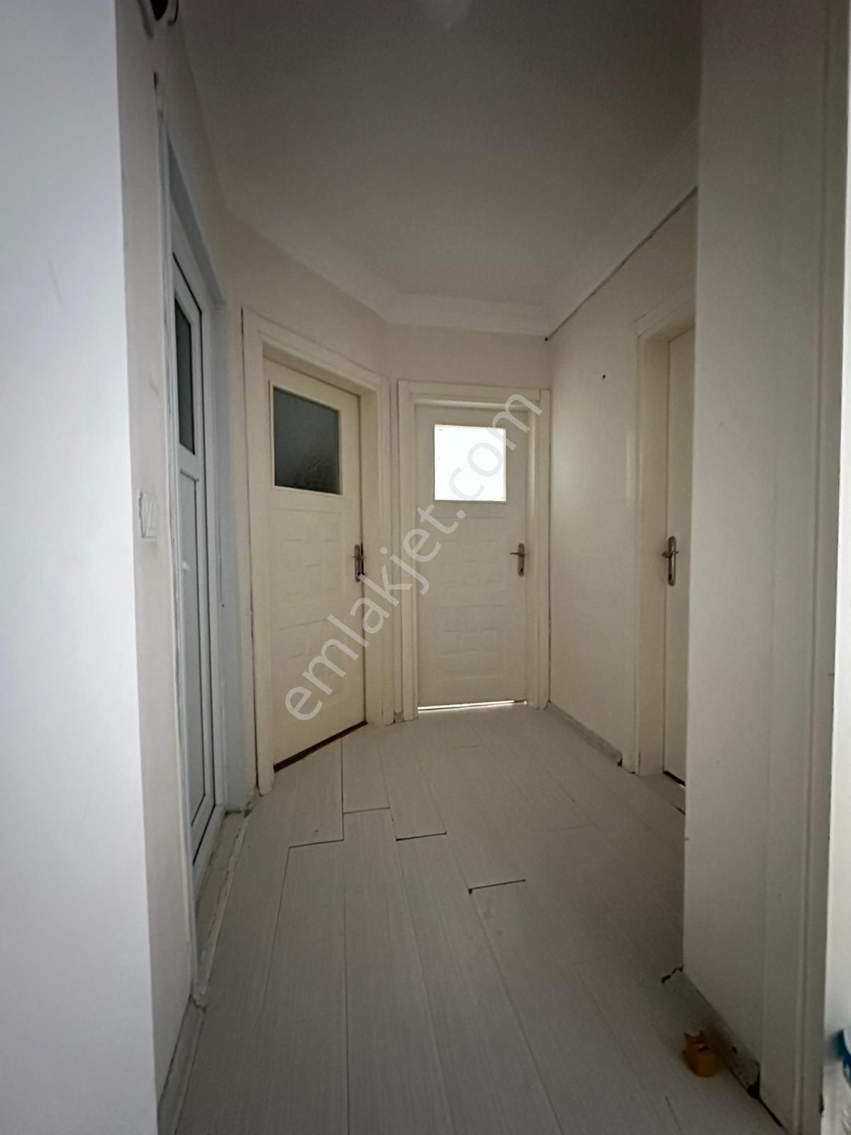 Merkezi Konumda Türk Aileye Uygun Acil Kiralık Arakat - Görsel 10