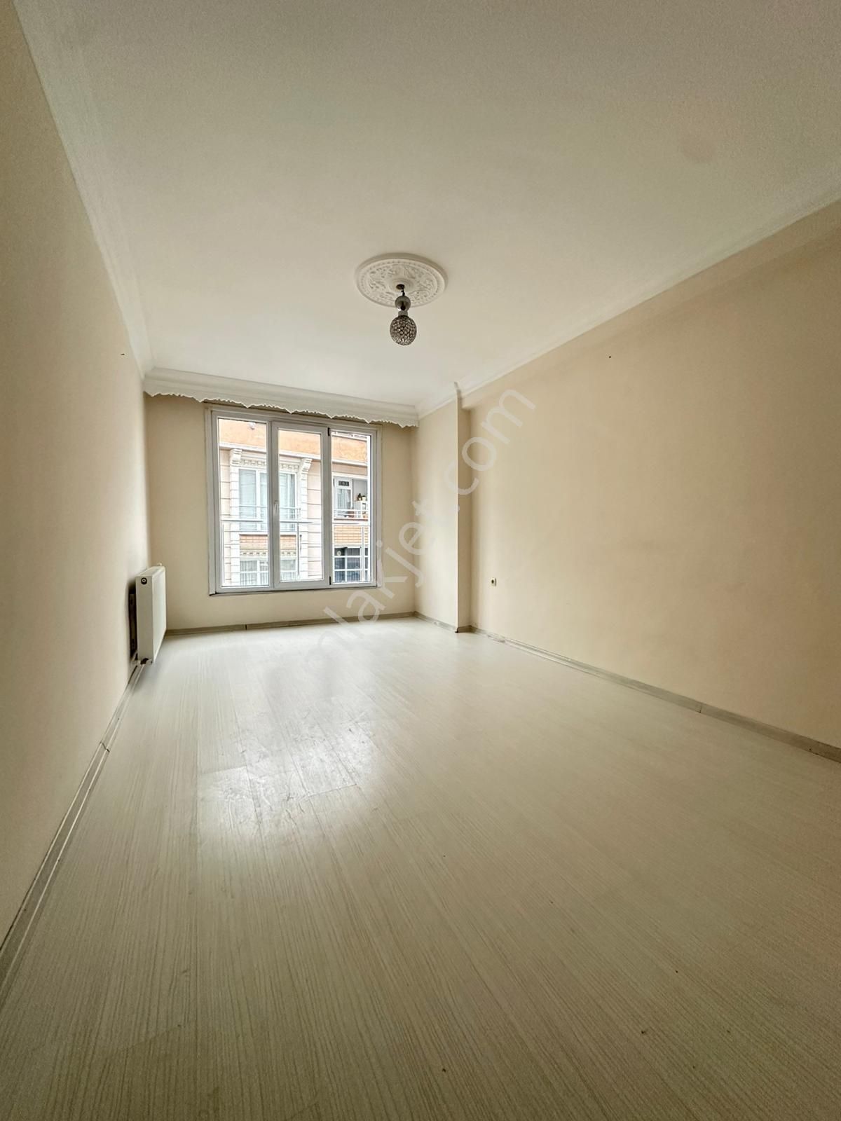 Merkezi Konumda Türk Aileye Uygun Acil Kiralık Arakat - Görsel 5