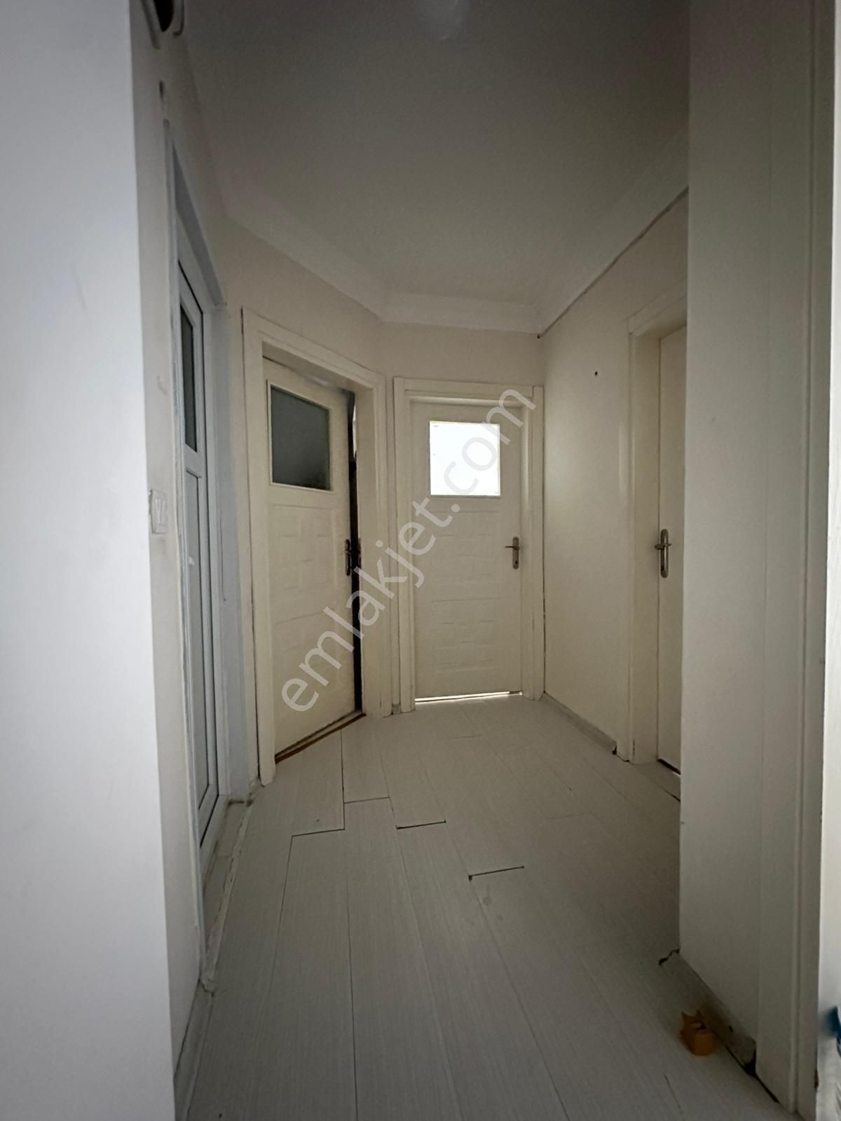 Merkezi Konumda Türk Aileye Uygun Acil Kiralık Arakat - Görsel 9