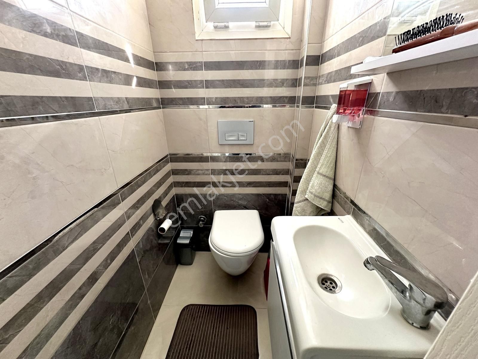 Bodrum Kumsal Plajlı Sitede Düzayak Köşe Bahçeli Müstakil Ev - Görsel 24