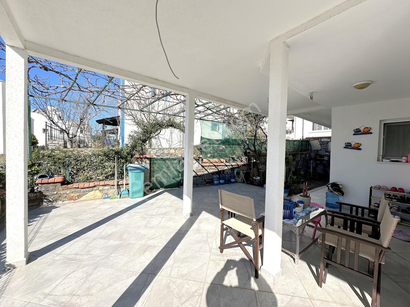 Bodrum Kumsal Plajlı Sitede Düzayak Köşe Bahçeli Müstakil Ev - Görsel 12