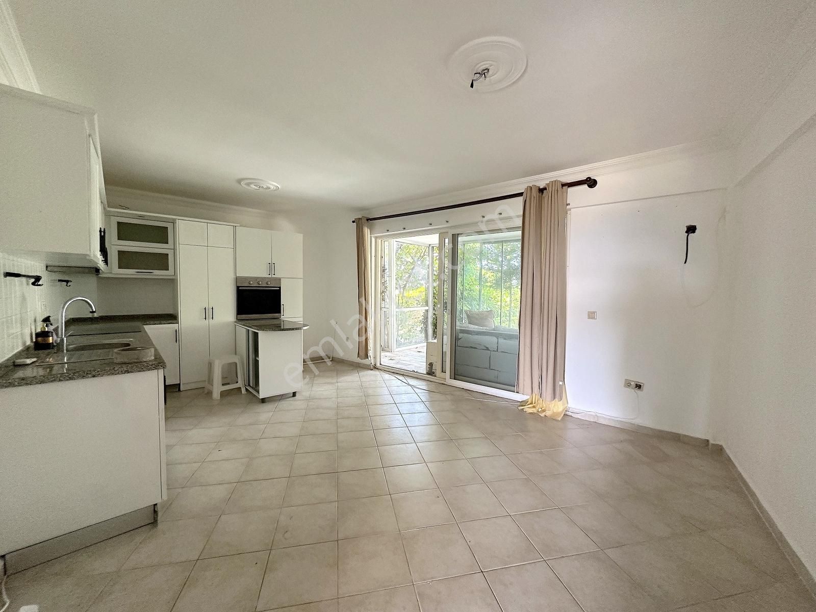 Flamingo Resort Deniz Tarafı Ön Ve Arka Bahçeli Büyük Tip Daire - Görsel 23