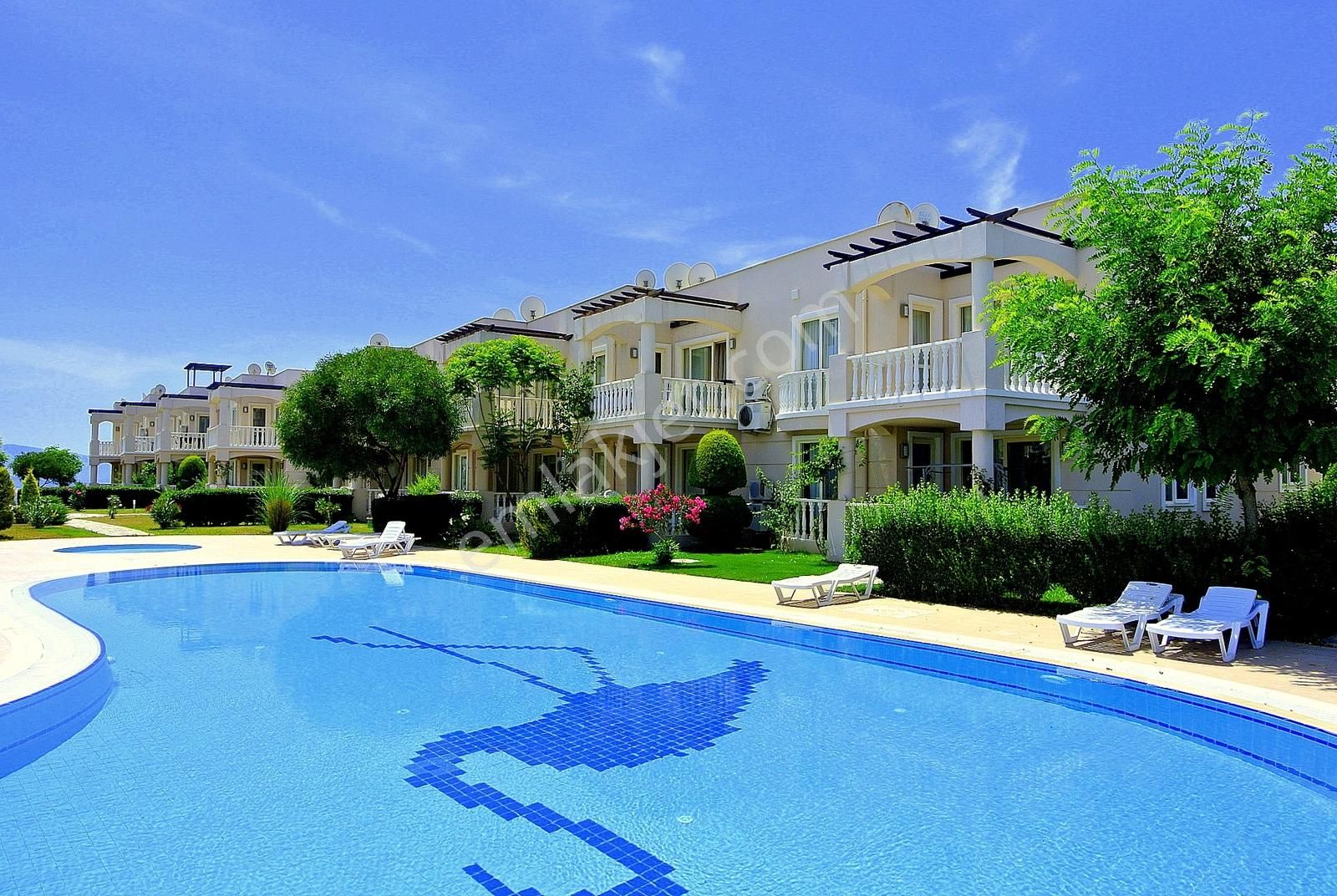 Flamingo Resort Deniz Tarafı Ön Ve Arka Bahçeli Büyük Tip Daire - Görsel 4