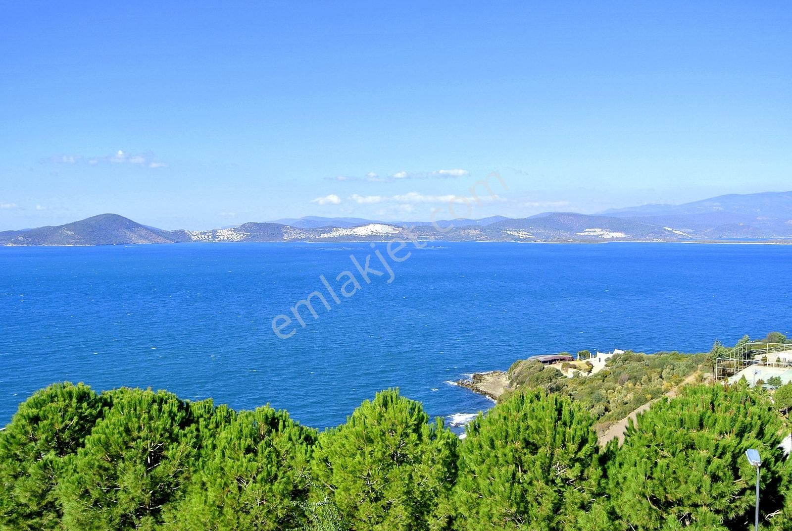 Adabükü Plajlı En Ön 180° Leb-i Derya Manzaralı Eşyalı Rezidans - Görsel 8