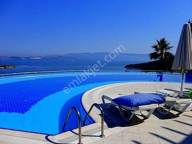 Adabükü Plajlı En Ön 180° Leb-i Derya Manzaralı Eşyalı Rezidans - Görsel 12