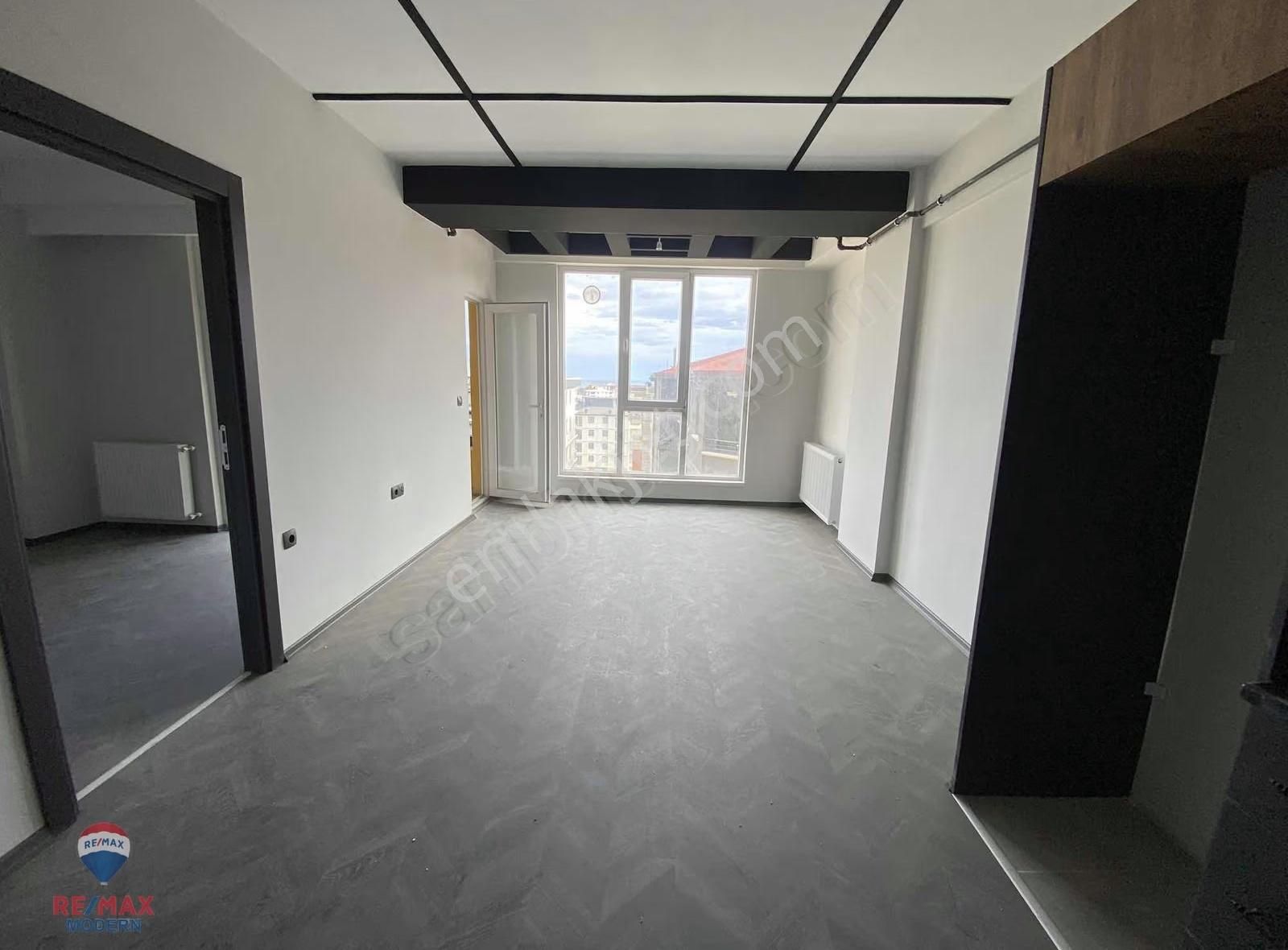 Atakum Körfez Mahallesinde Prestijli Sitede Satılık 1+1 Daire - Görsel 30