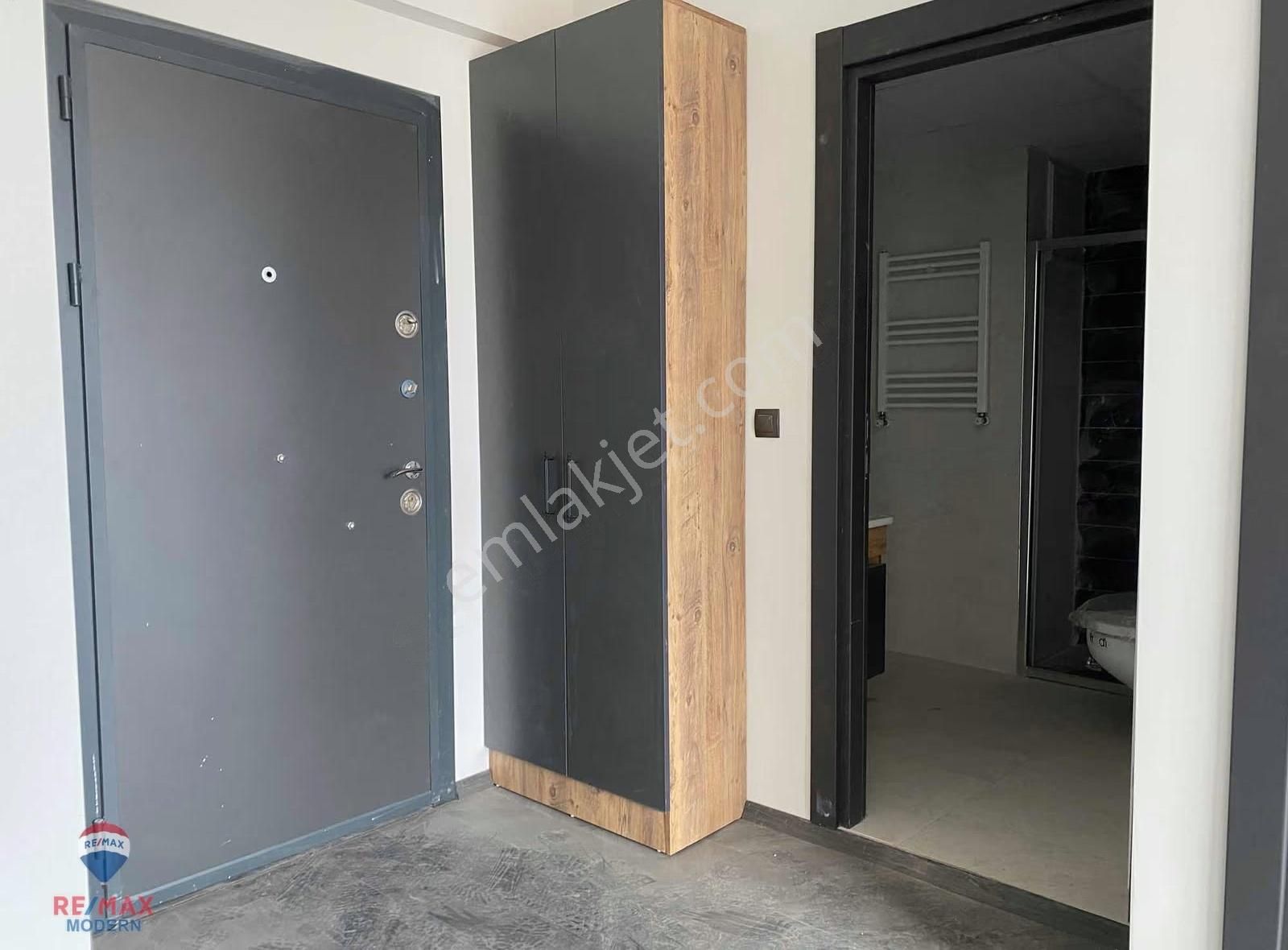 Atakum Körfez Mahallesinde Prestijli Sitede Satılık 1+1 Daire - Görsel 32