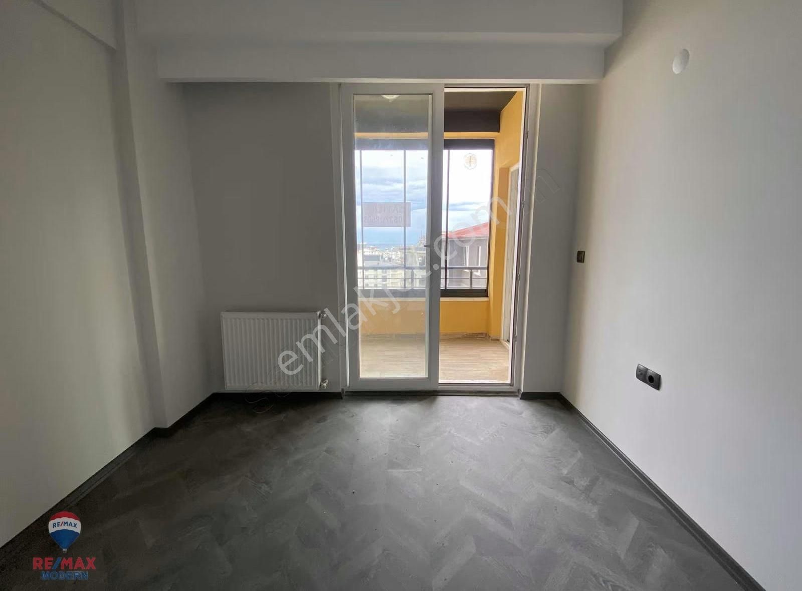 Atakum Körfez Mahallesinde Prestijli Sitede Satılık 1+1 Daire - Görsel 25