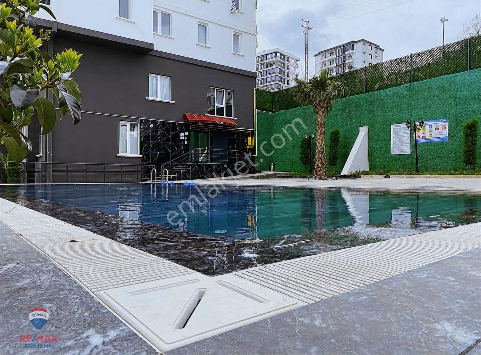 Atakum Körfez Mahallesinde Prestijli Sitede Satılık 1+1 Daire - Görsel 9