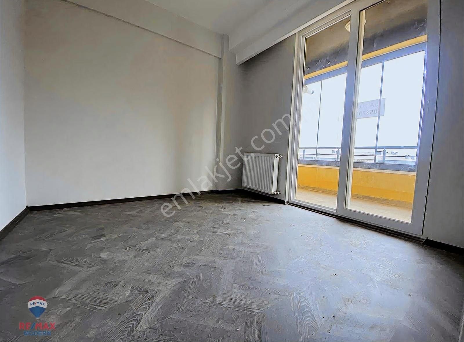 Atakum Körfez Mahallesinde Prestijli Sitede Satılık 1+1 Daire - Görsel 5