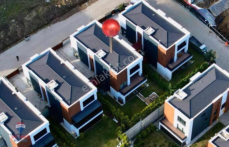 Site İçerisinde | Asansörlü | Ultra Lüks 450 M2 Villa - Görsel 22