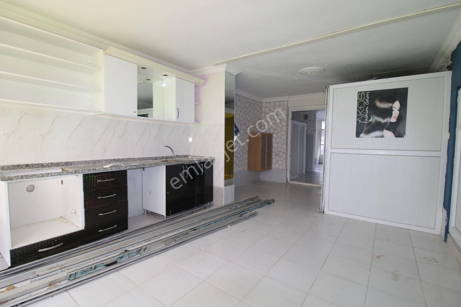 Aslan'dan Davultepe Postane Civ. Geniş Metrajlı Satılık Dükkan - Görsel 6